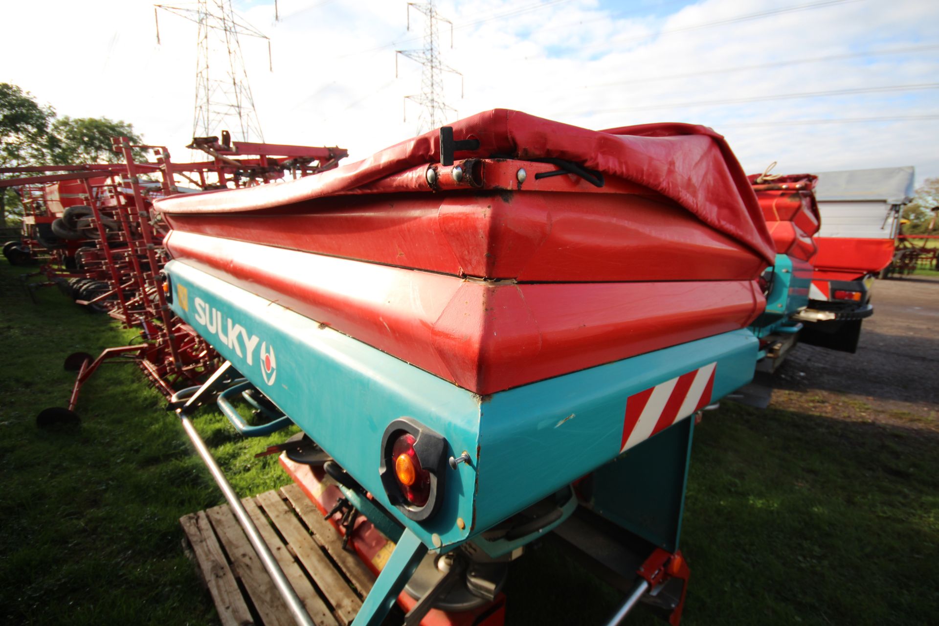 Sulky X44 24m twin disc fertiliser spreader. With SlukyVision control box (tested 15/09/2023) and - Image 3 of 16