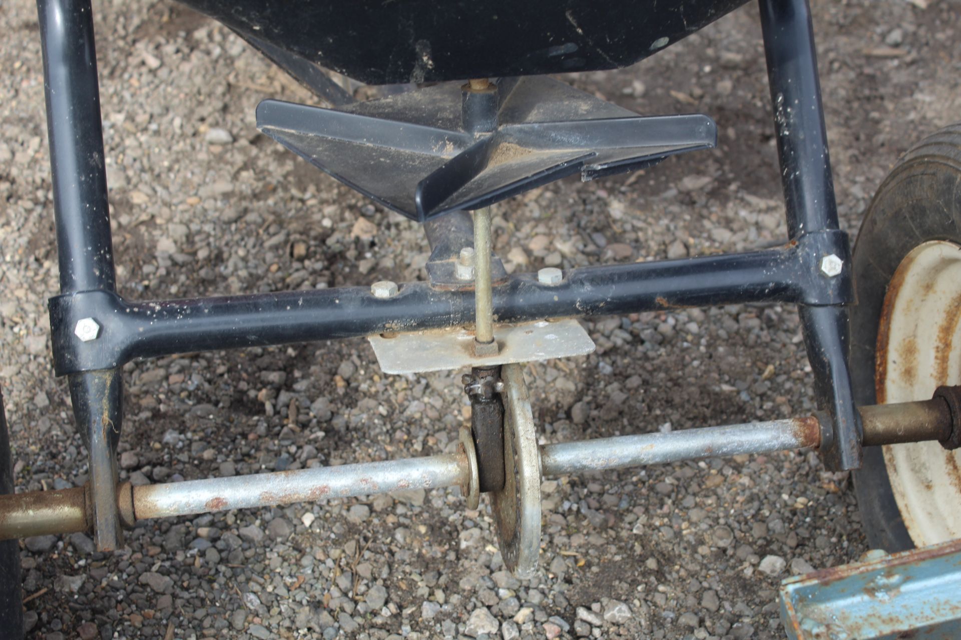 Trailed seed spreader for ride-on mower. - Image 7 of 9