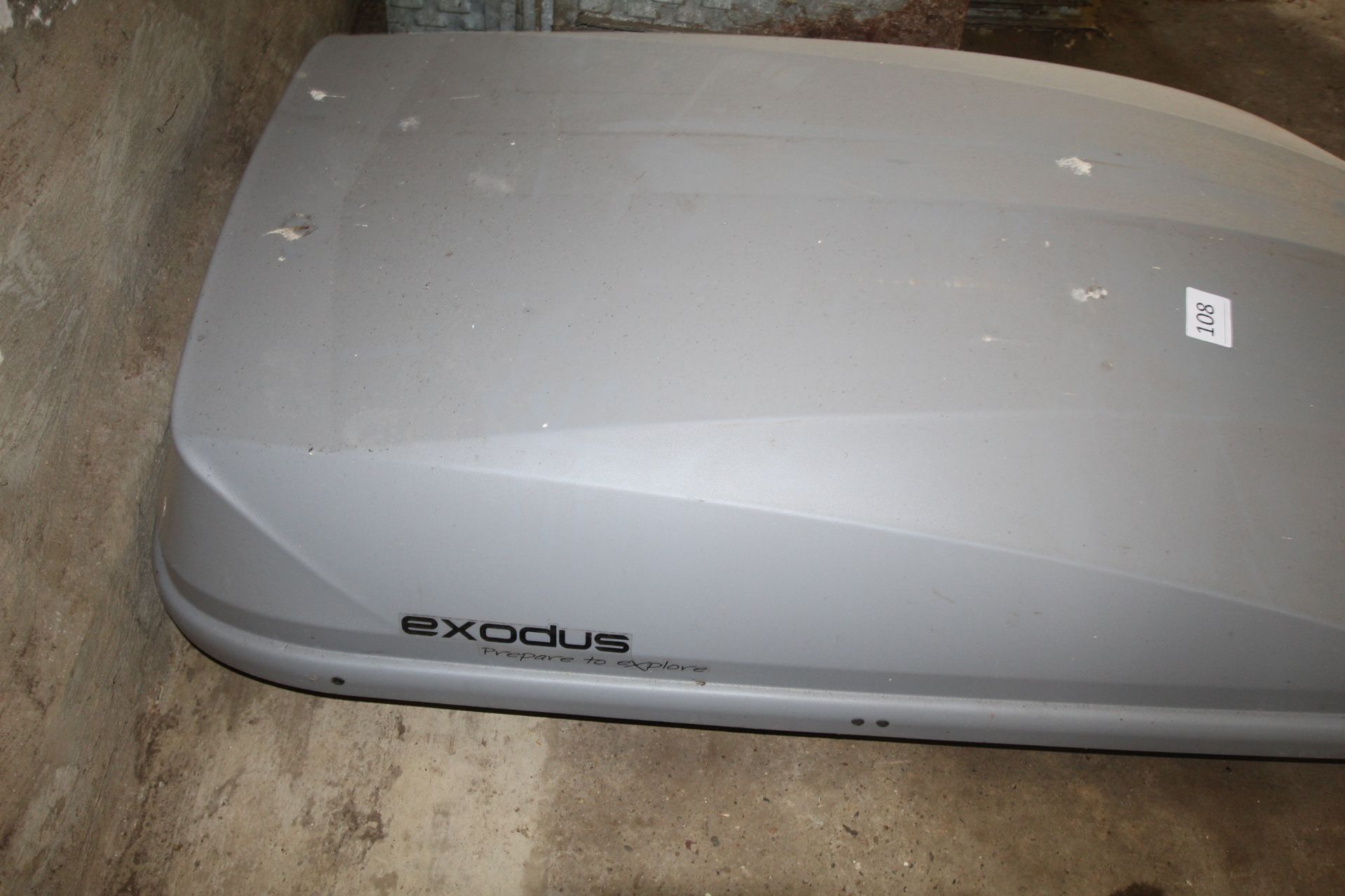 Exdus roof box (no keys). - Image 2 of 5