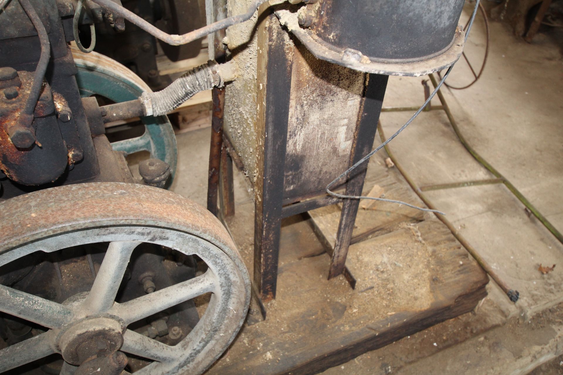 R A Lister & Co stationary engine. Owned from new. To be sold in situ and removed at purchaser’s - Image 7 of 7