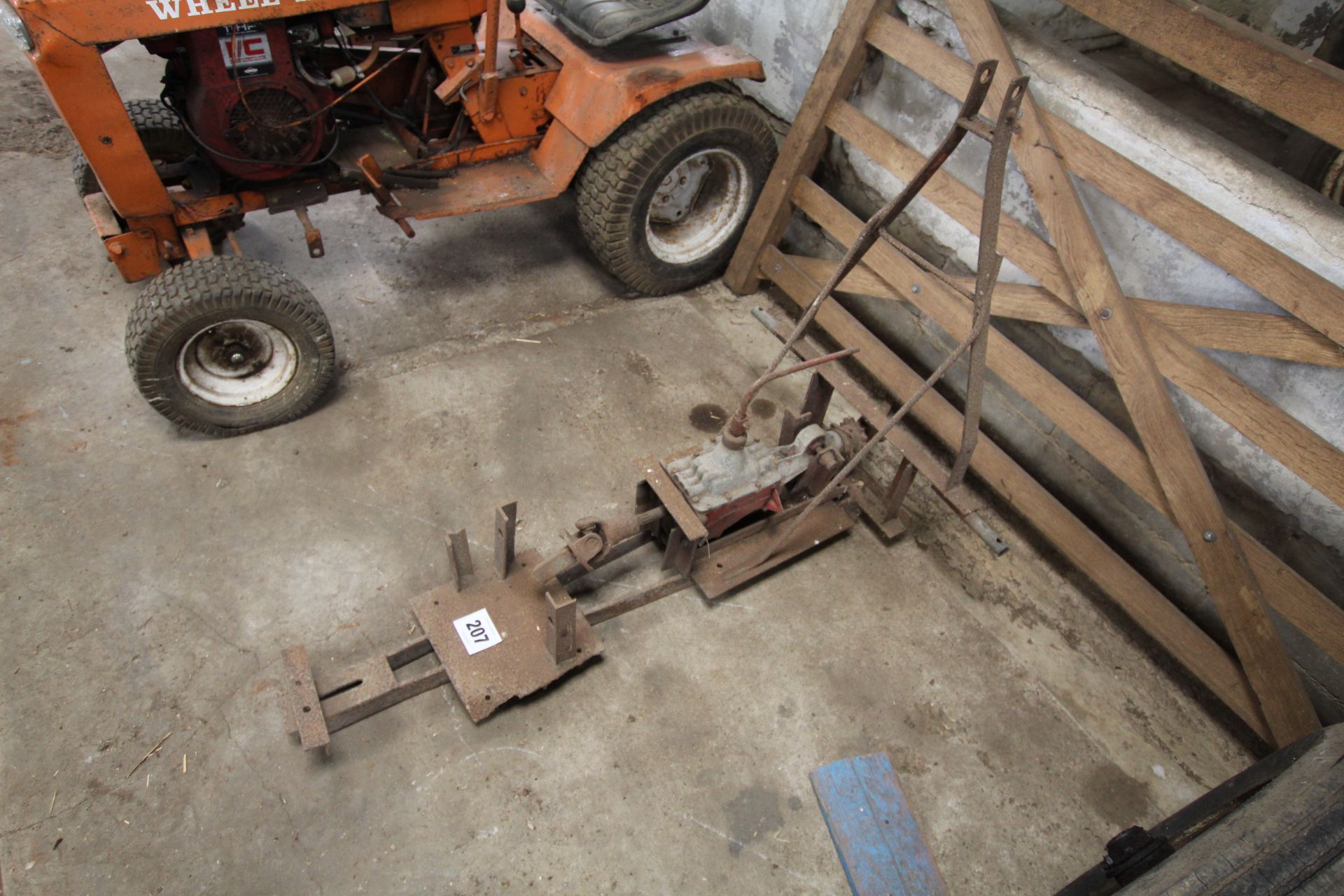 Linkage frame with PTO driven Standard Eight gearbox.