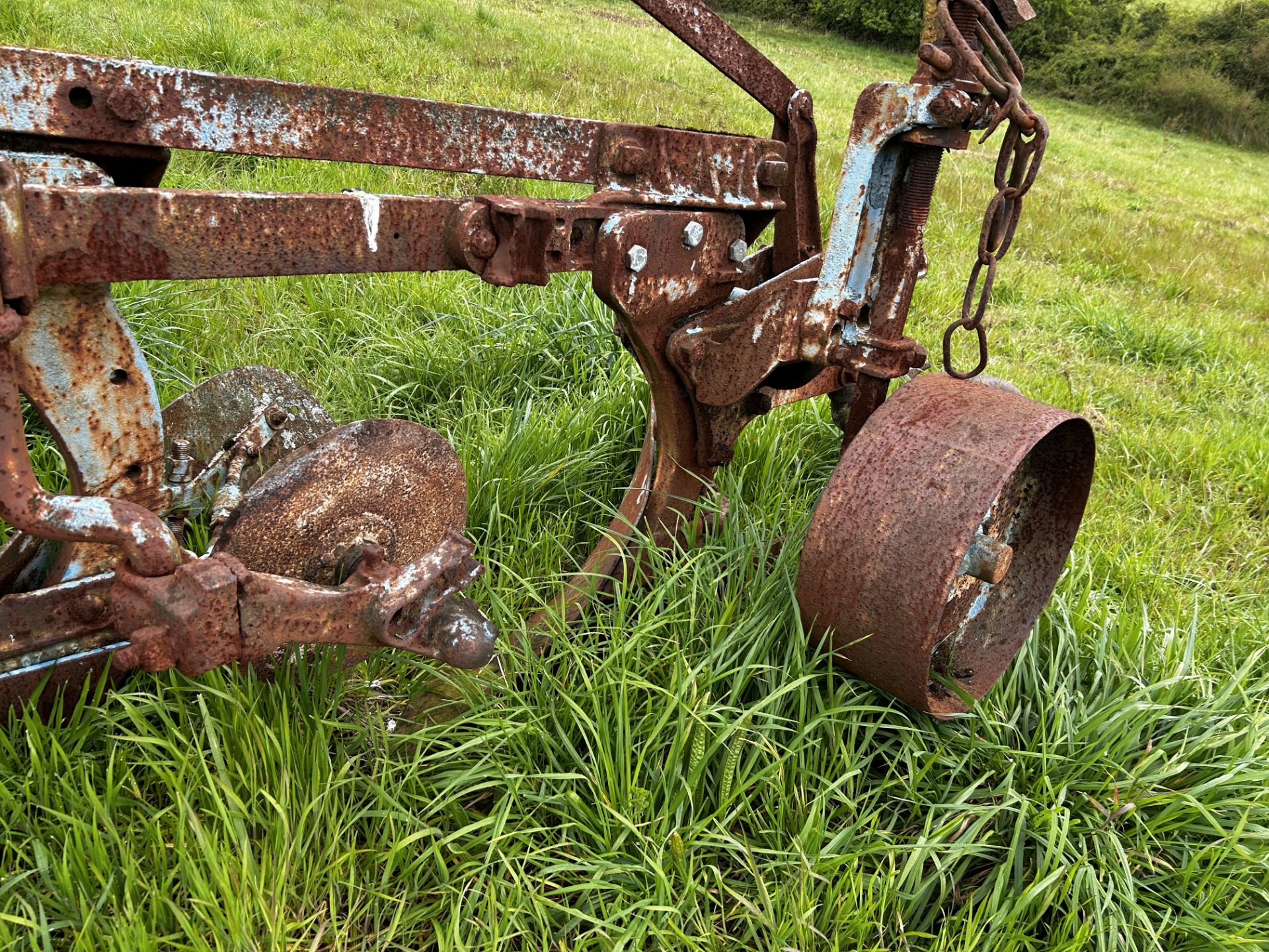 Ransomes Multitrac four furrow conventional trailed plough. With discs. - Image 15 of 25