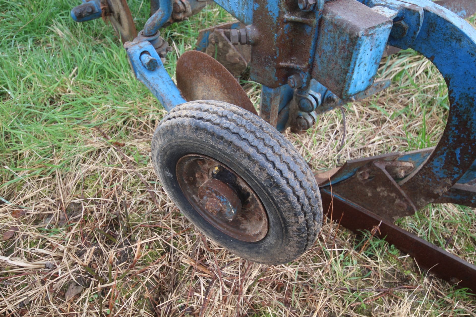 Ransomes TS90-12-4 4 furrow conventional plough. Owned from new. - Image 19 of 24