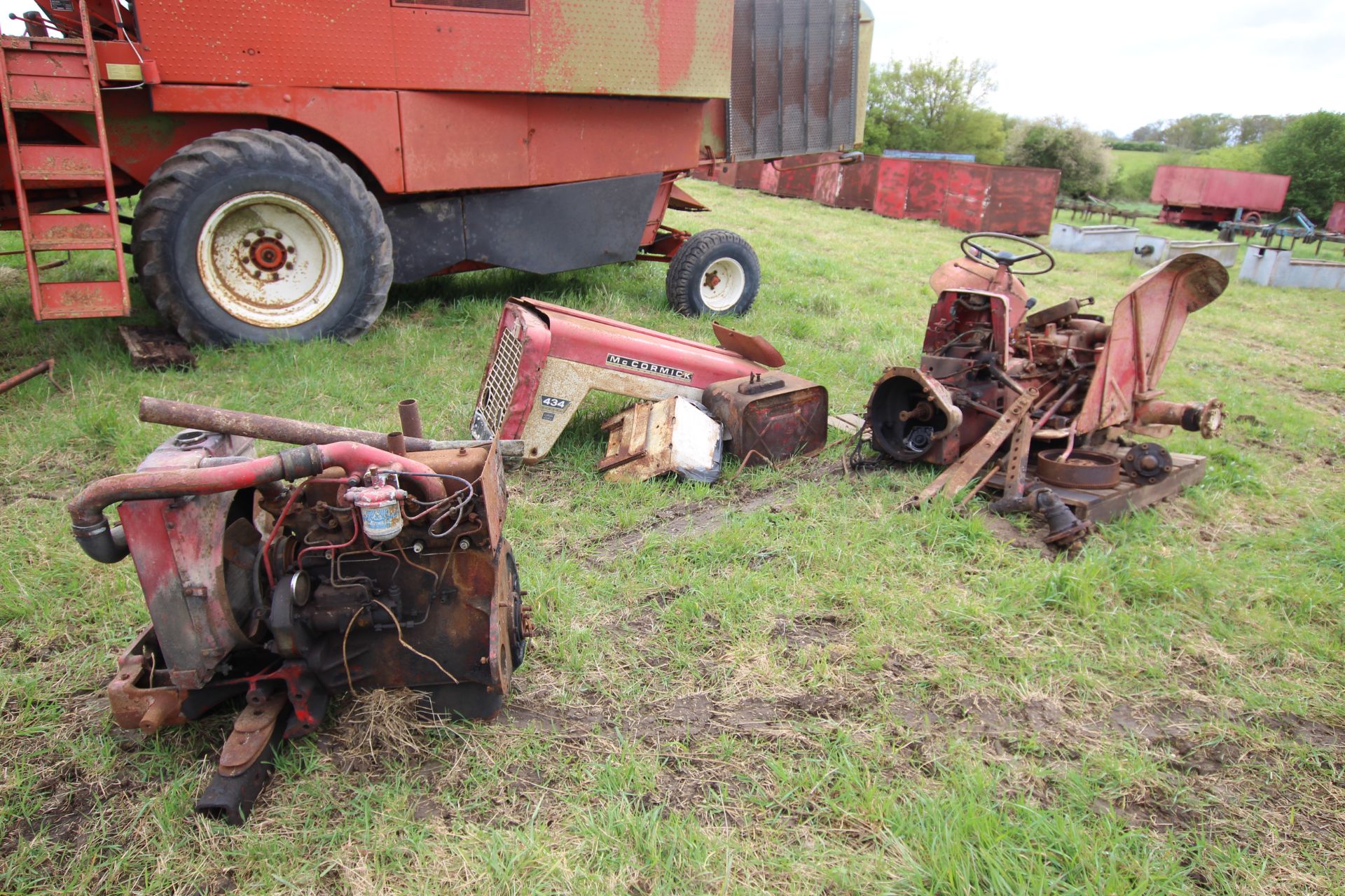 McCormick 434 2WD tractor Registration OAH 385F. Date of first registration 01/12/1967. Serial