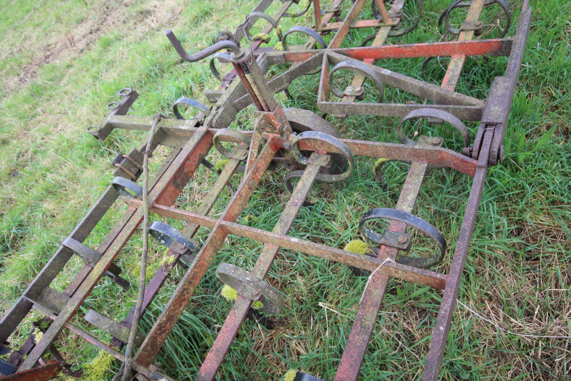 Kongskilde Triple K manual fold spring tines. - Image 13 of 22