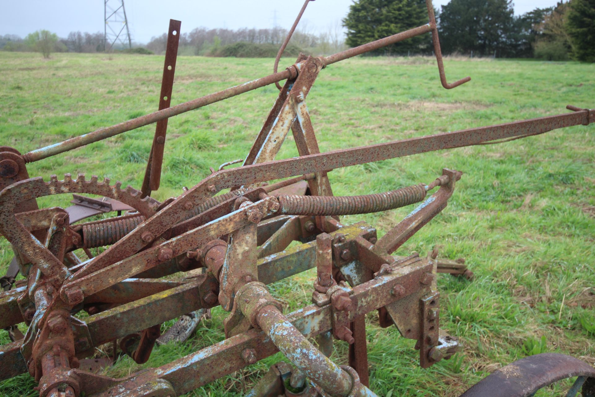 Ransomes Multitrac four furrow conventional trailed plough. With discs. - Image 25 of 25