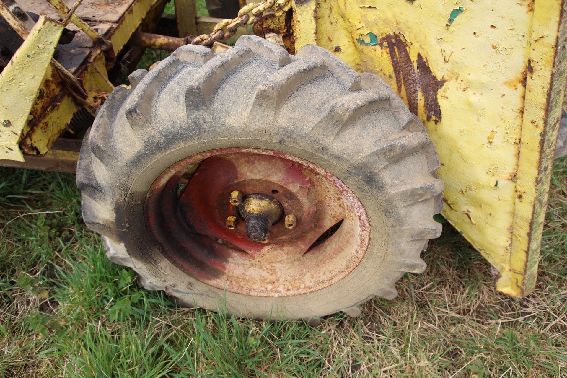 Thwaites 2WD manual tip dumper. With single cylinder Lister diesel engine. Not running recently - Image 7 of 22