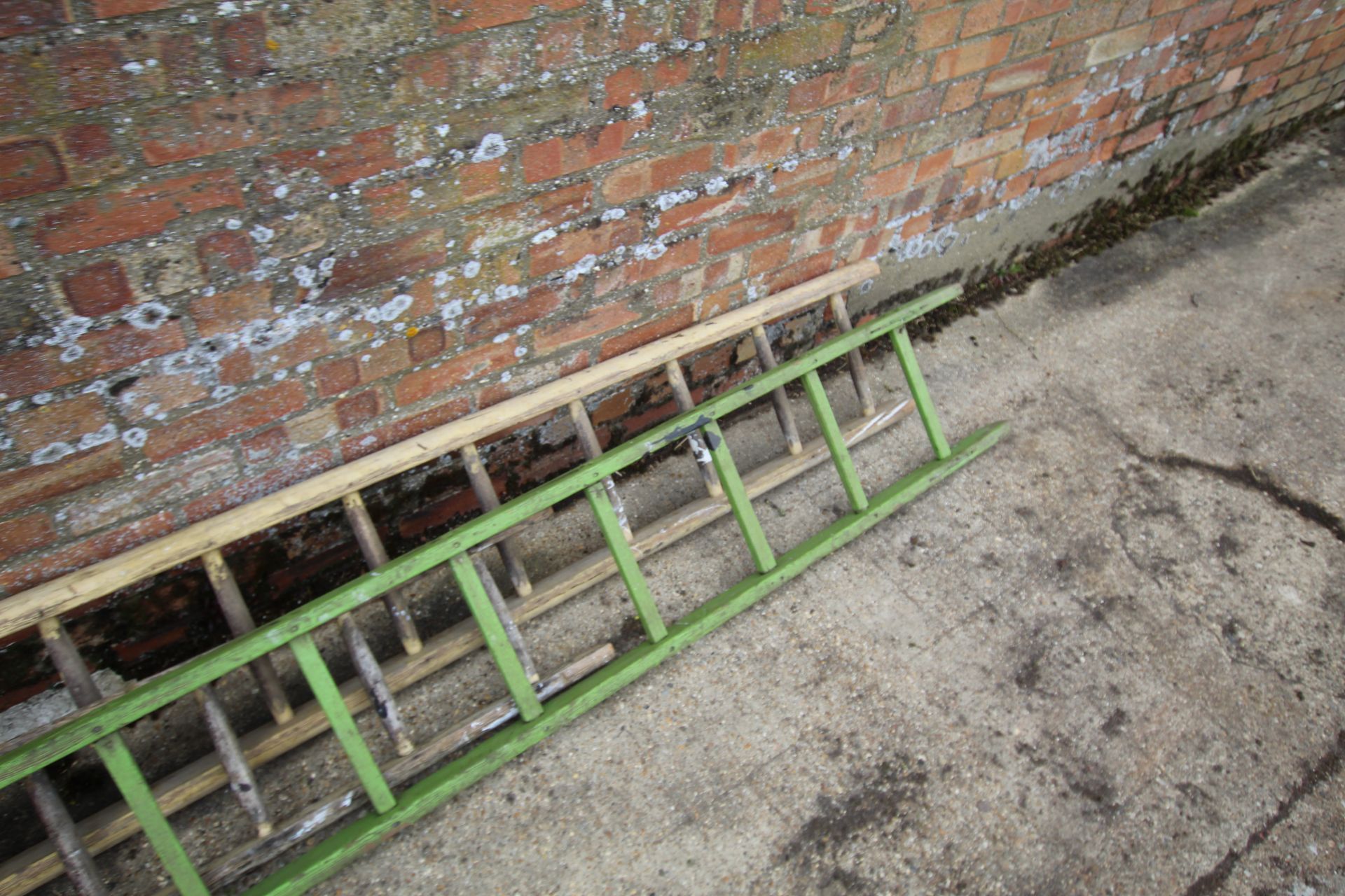 Various wooden ladders. - Image 5 of 5