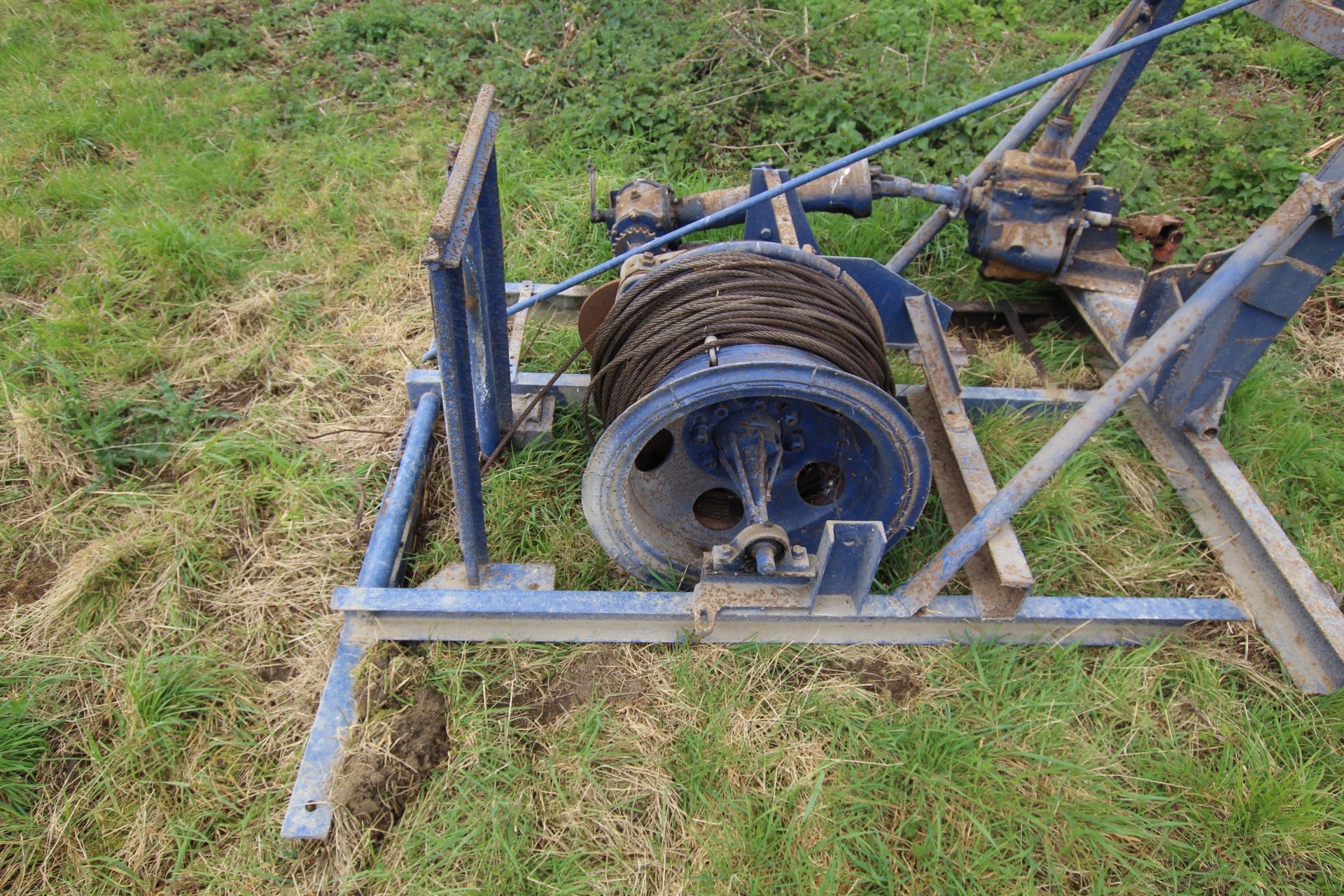 Farm made PTO driven winch (no PTO). - Image 9 of 11