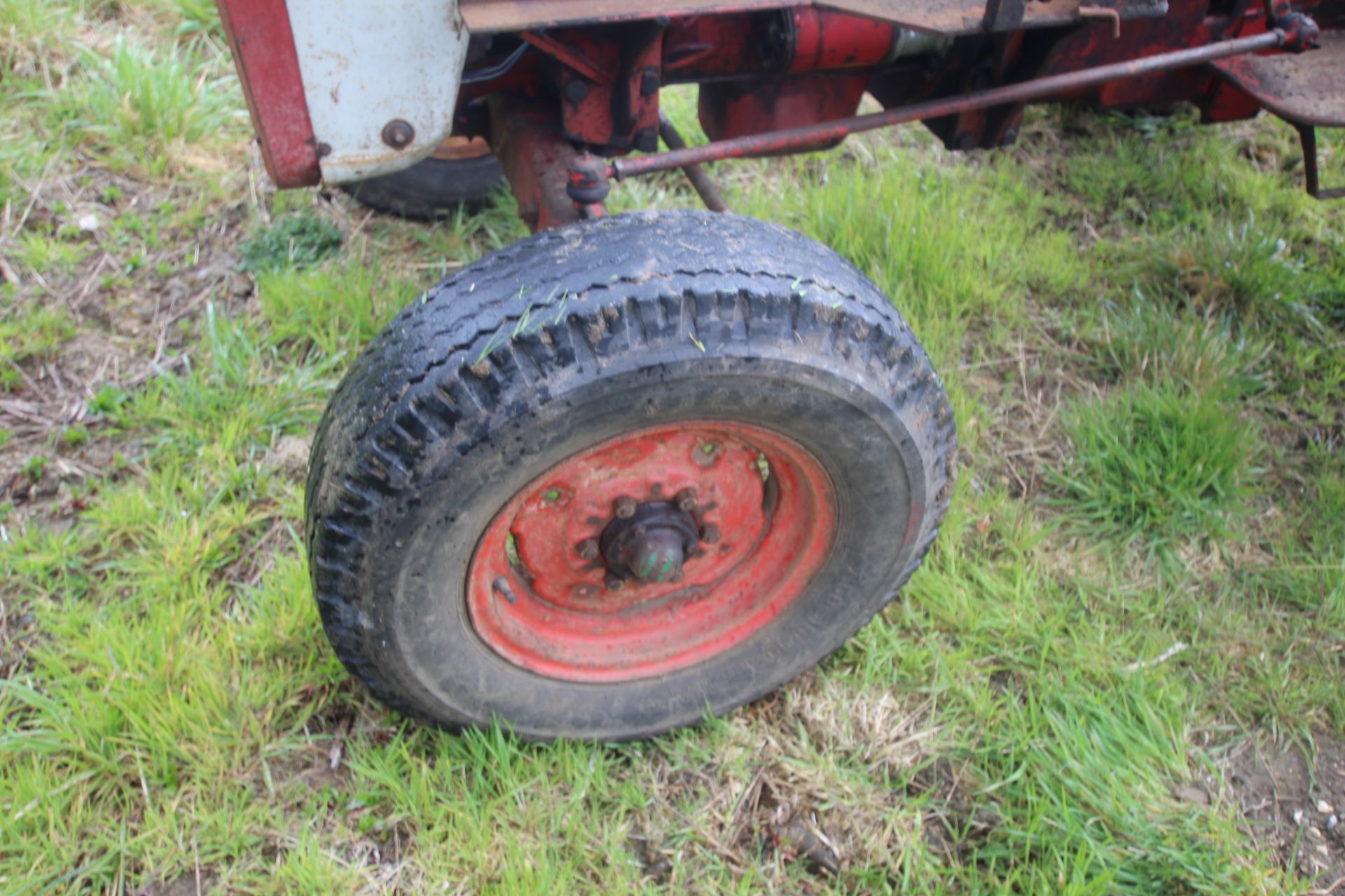 McCormick 434 2WD tractor. Registration FDX4 58D (expired). Serial No. B/2894. With Quicke loader ( - Image 7 of 58