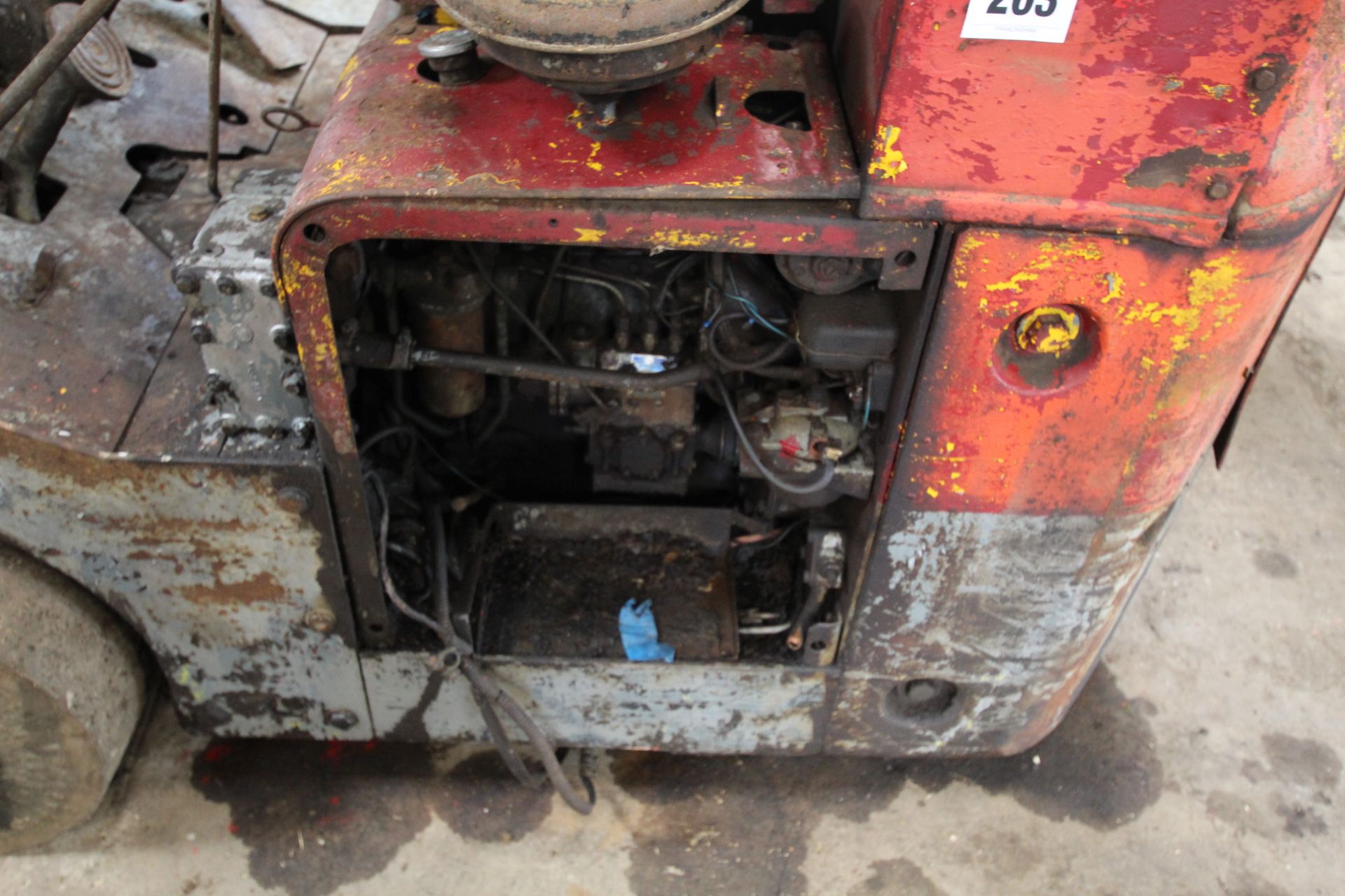 Coventry Climax Godiva diesel yard forklift. With three cylinder diesel engine. No battery. - Image 12 of 27