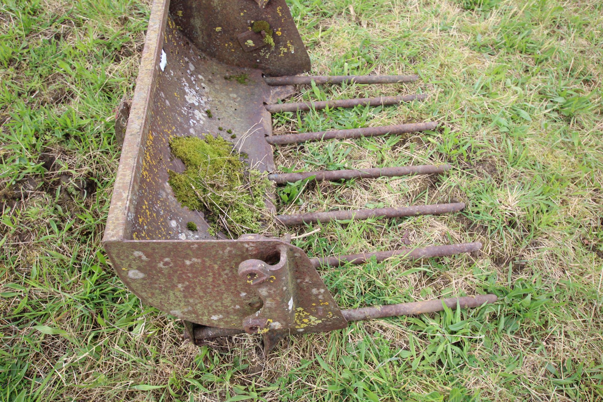 Horndraulic loader muck fork. - Image 4 of 5