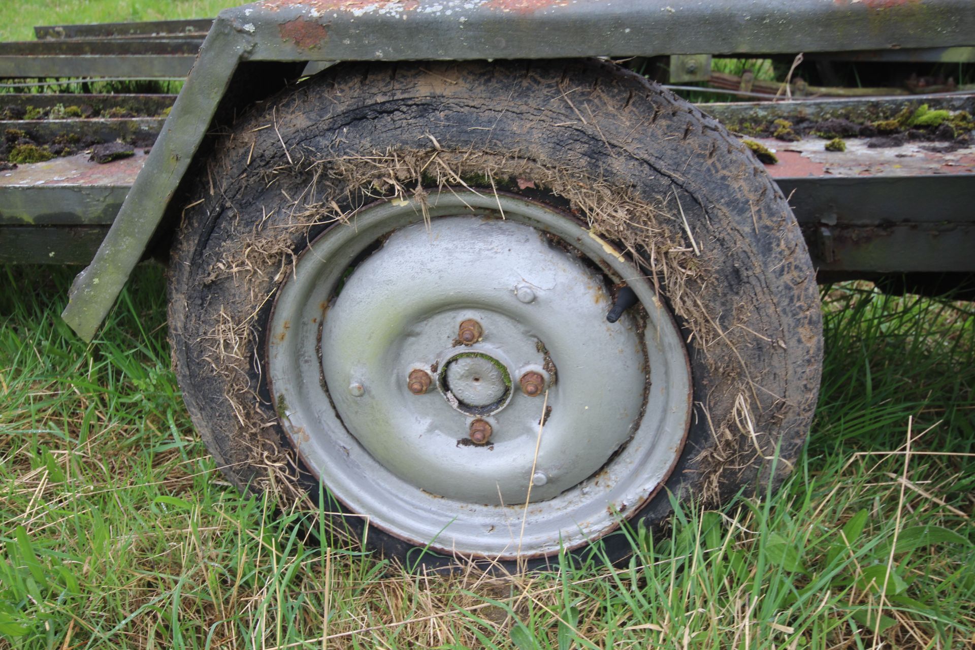 12ft twin axle car trailer. With ramps. Requires attention. - Image 17 of 20