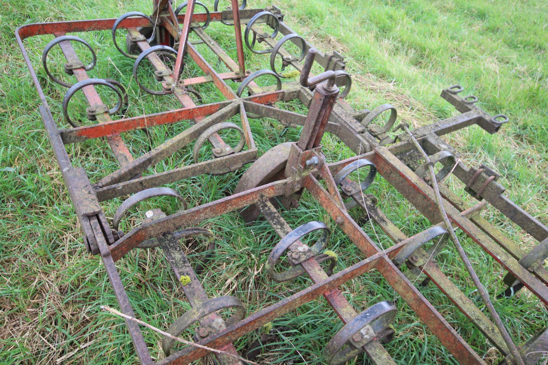 Kongskilde Triple K manual fold spring tines. - Bild 10 aus 22