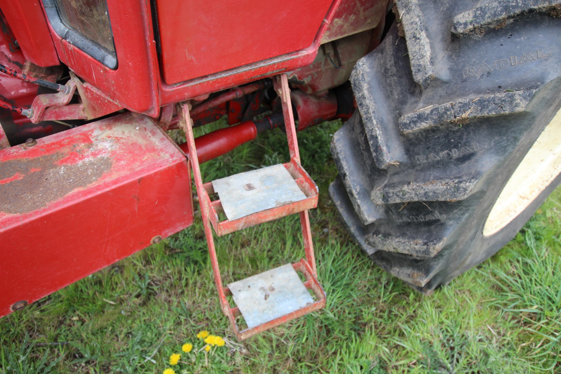 International 956 XL 4WD tractor. Registration ADX 134Y. Date of first registration 08/10/1982. 6, - Image 16 of 55