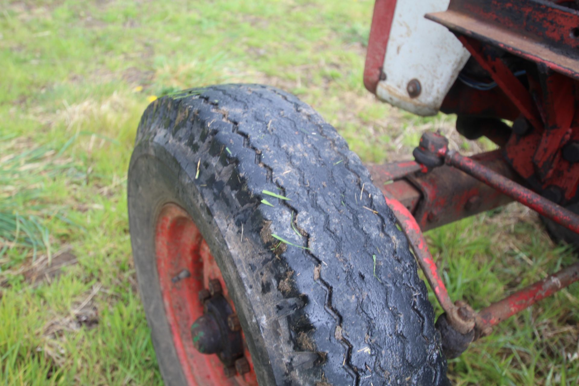 McCormick 434 2WD tractor. Registration FDX4 58D (expired). Serial No. B/2894. With Quicke loader ( - Image 9 of 58