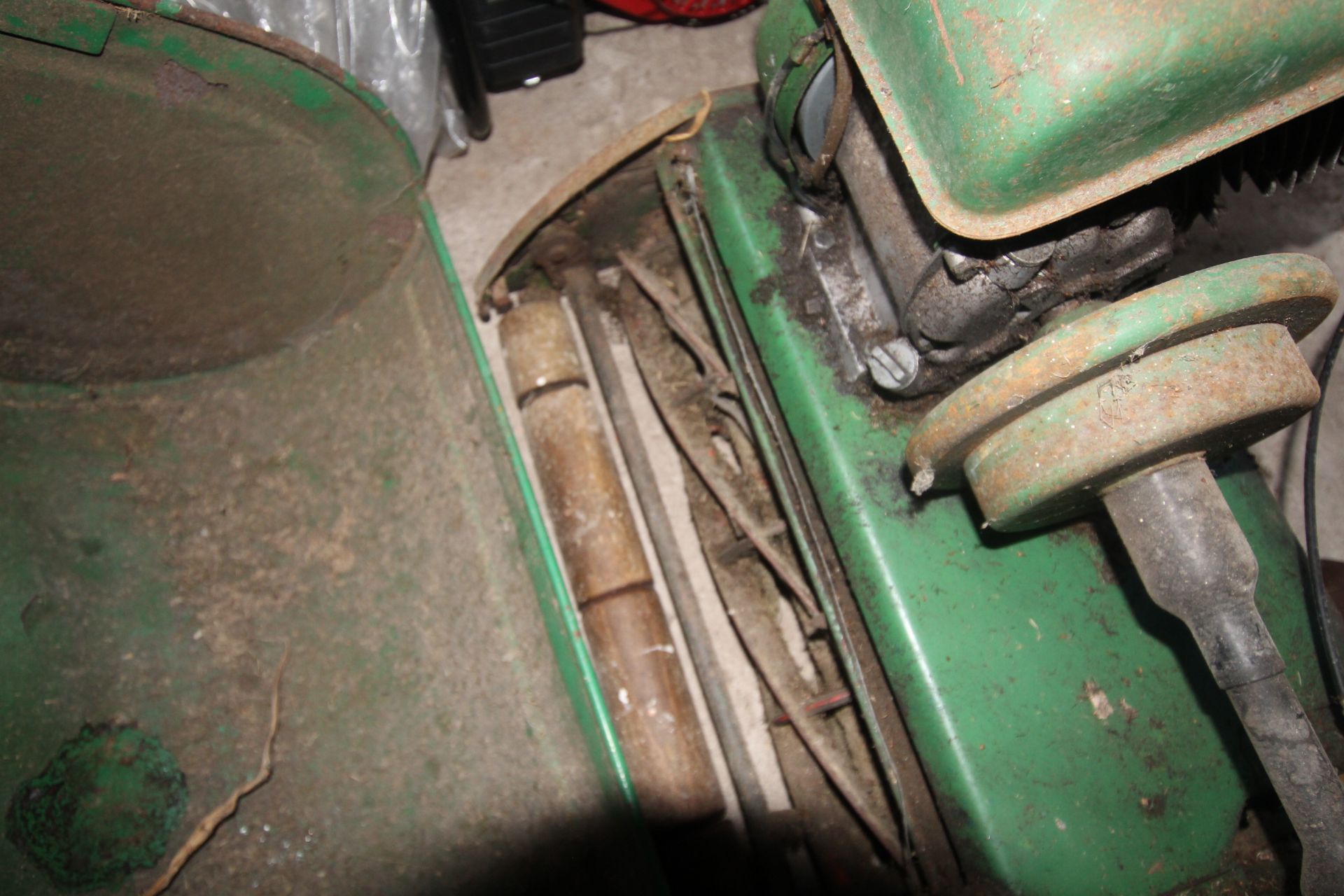 Ransomes 20in Marquis cylinder mower. - Bild 6 aus 7