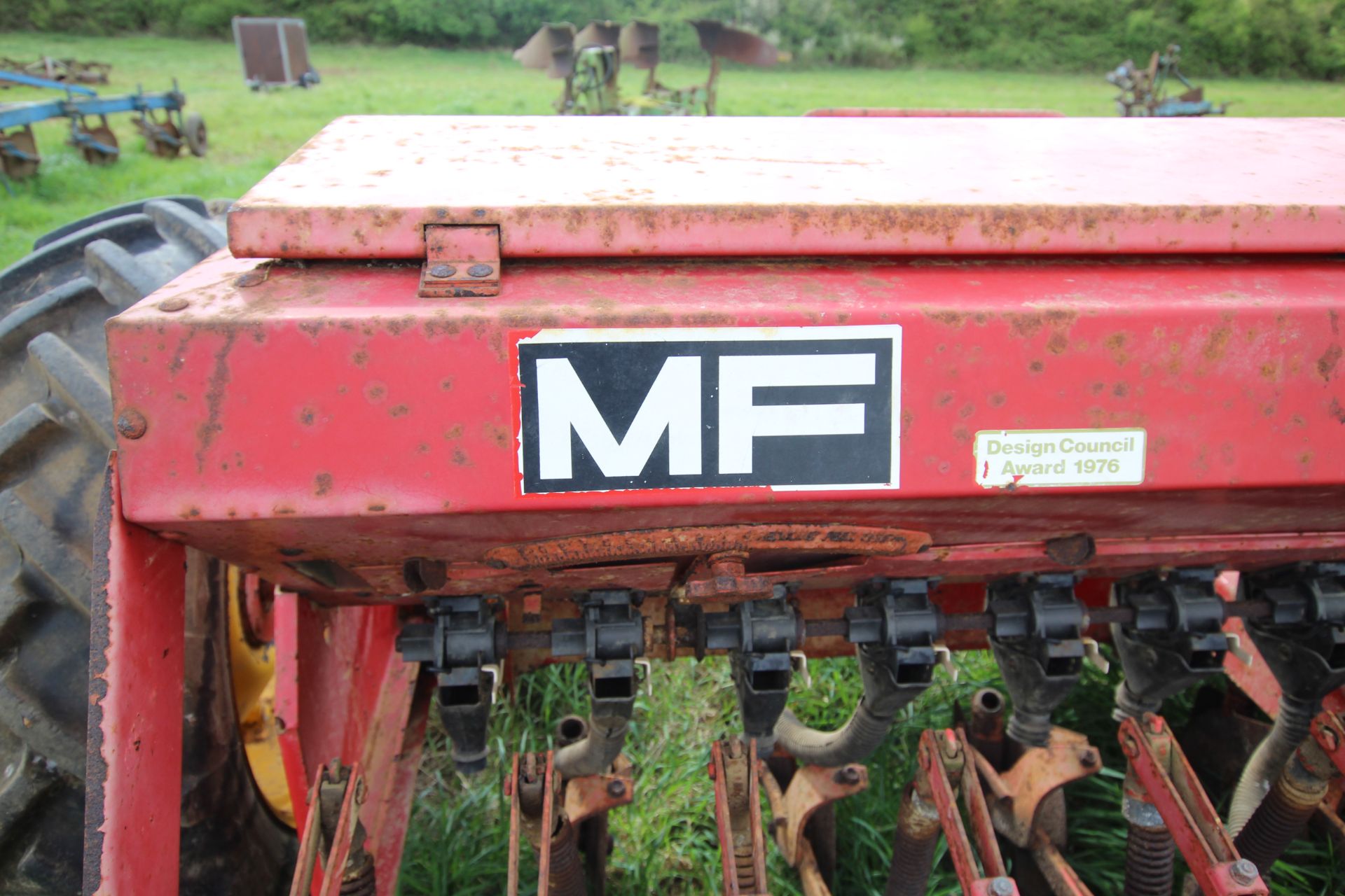 Massey Ferguson MF30 3m disc coulter drill. Owned from new. - Image 6 of 21