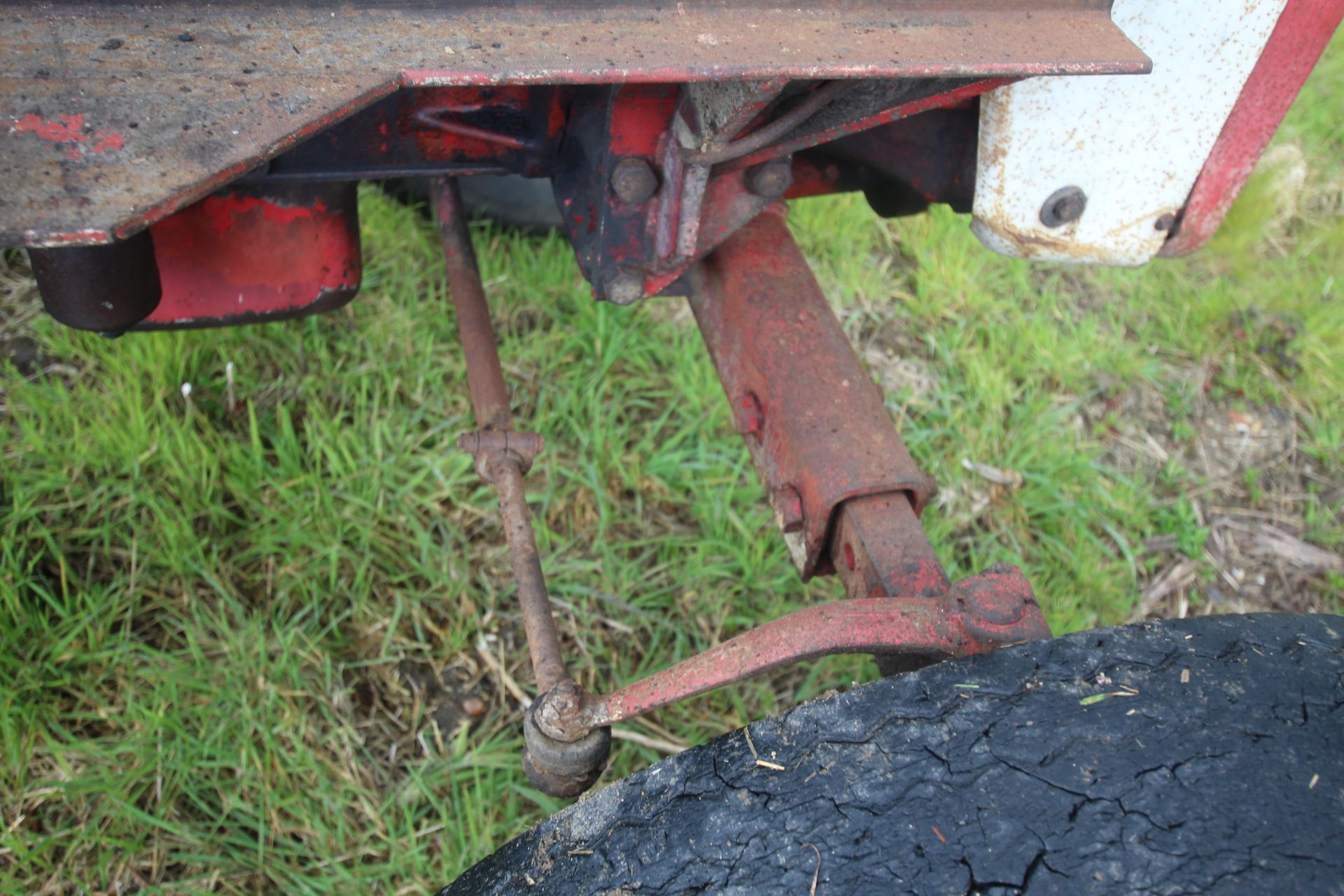 McCormick 434 2WD tractor. Registration FDX4 58D (expired). Serial No. B/2894. With Quicke loader ( - Image 36 of 58