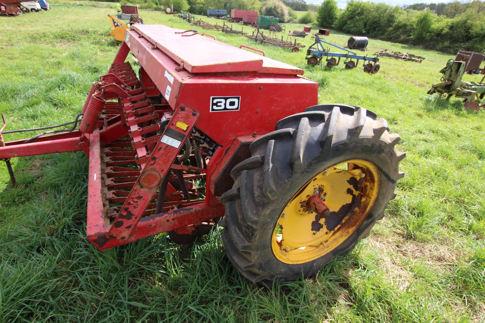 Massey Ferguson MF30 3m disc coulter drill. Owned from new. - Image 17 of 21