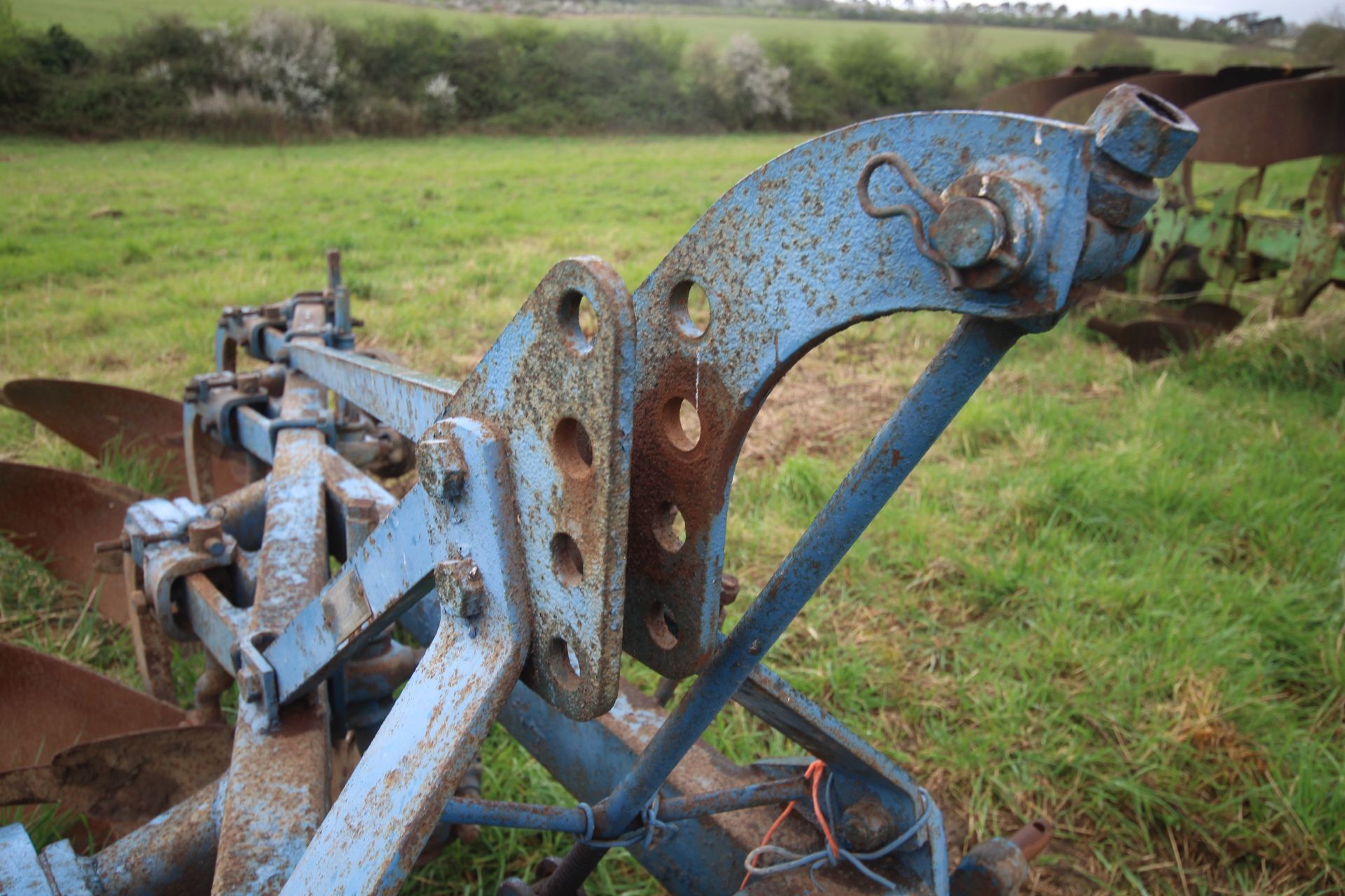Ransomes TS90-12-4 4 furrow conventional plough. Owned from new. - Image 6 of 24