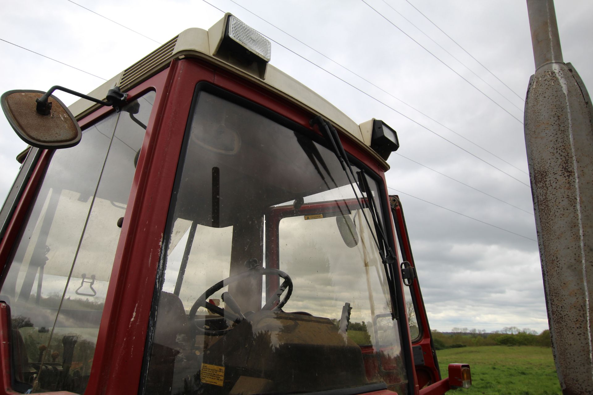 International 956 XL 4WD tractor. Registration ADX 134Y. Date of first registration 08/10/1982. 6, - Image 40 of 55