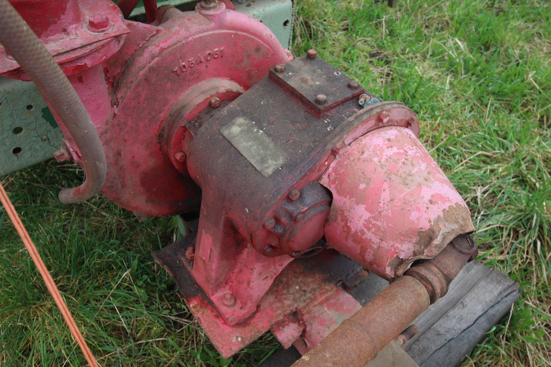 Farm made water bowser. With PTO driven Farrows irrigation pump. - Bild 9 aus 36