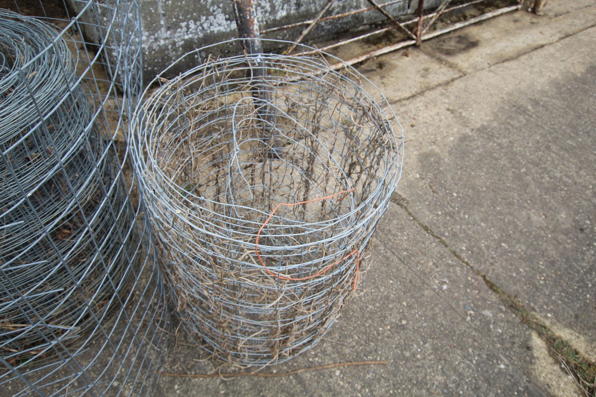 Quantity of used stock wire. - Image 6 of 6