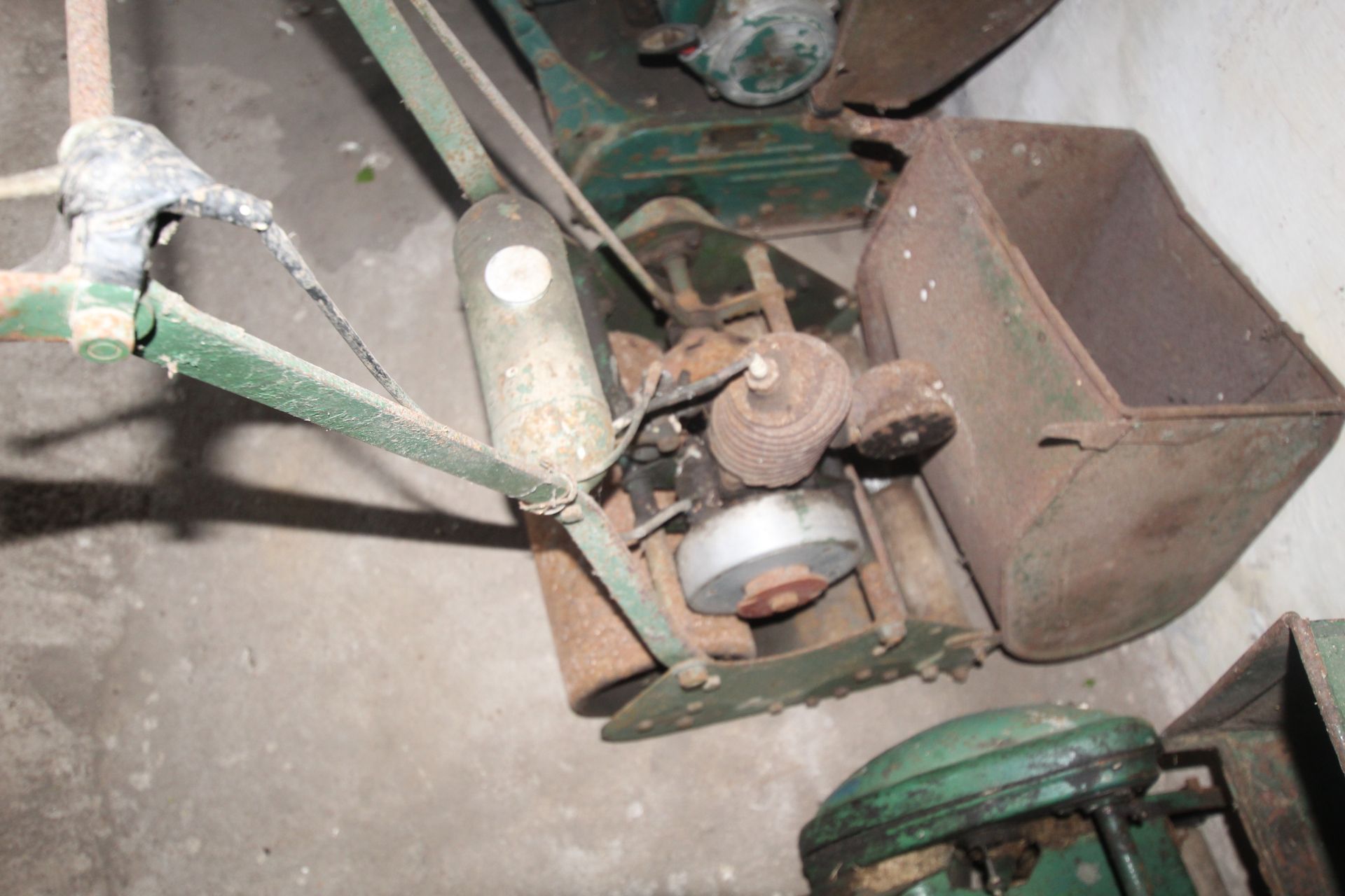 Small vintage cylinder mower. - Image 5 of 5