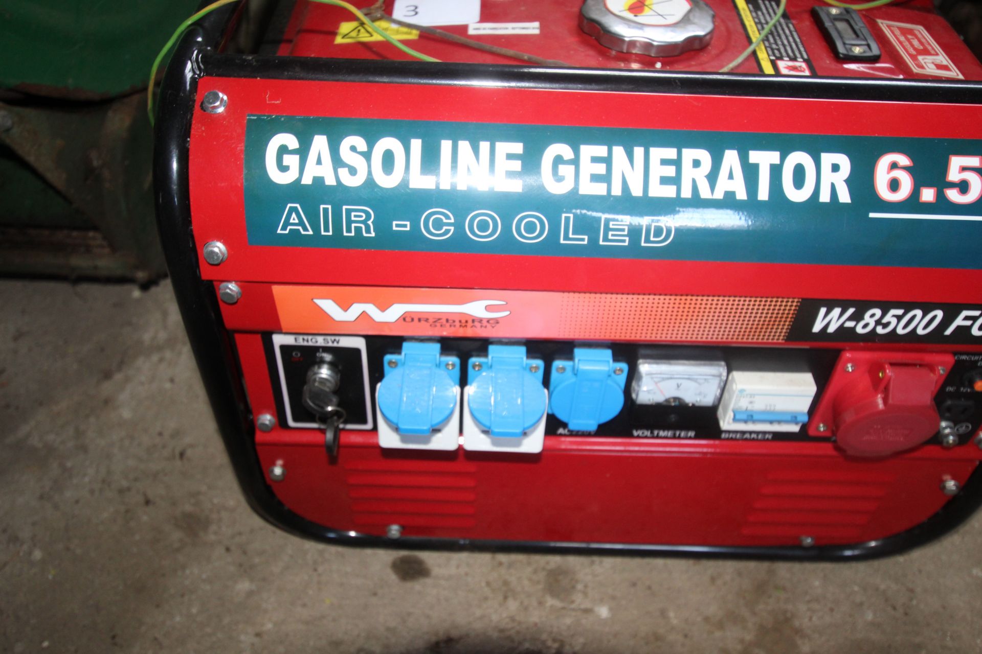 6.5hp petrol generator as new but requires a petrol pipe. - Bild 2 aus 7