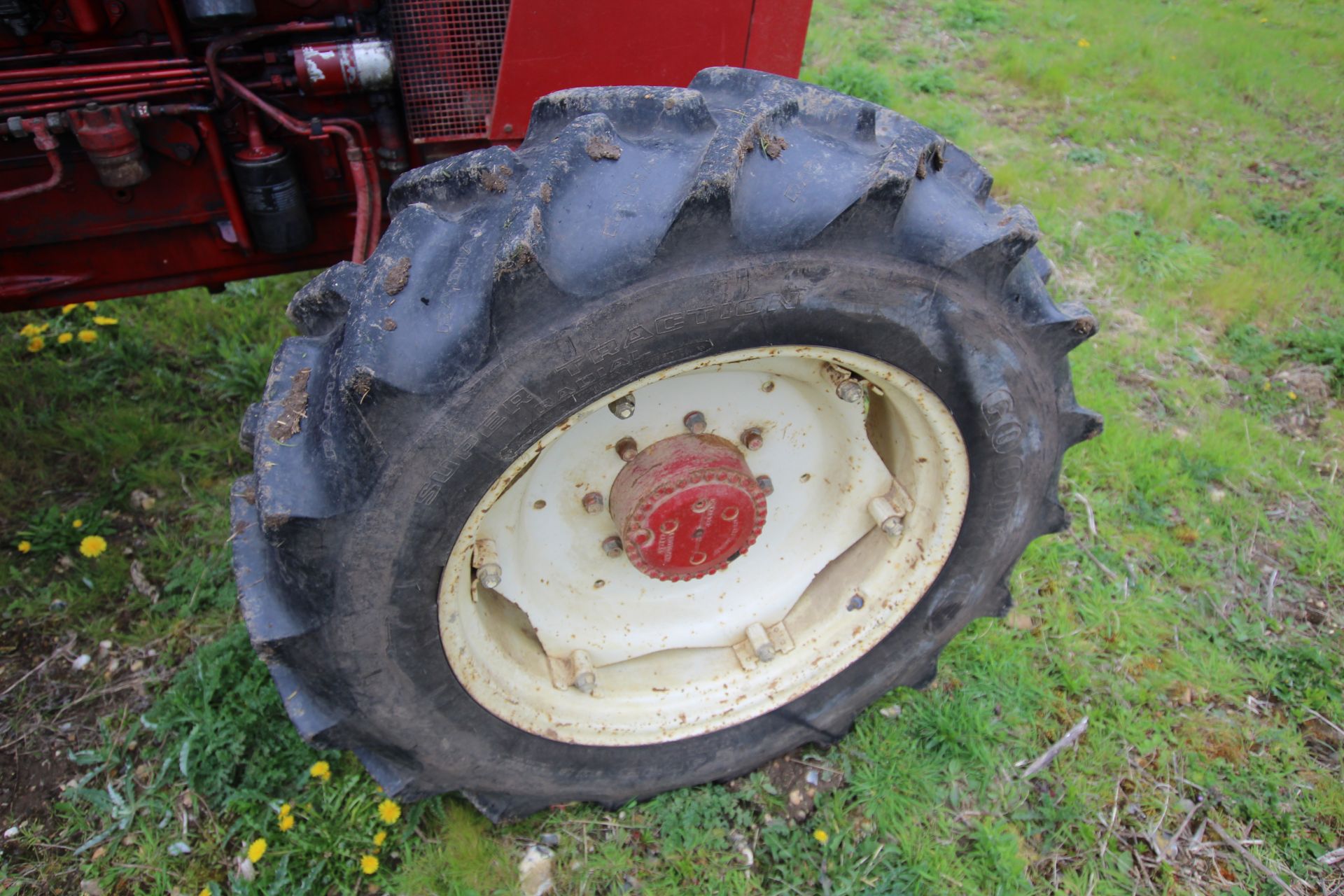 International 956 XL 4WD tractor. Registration ADX 134Y. Date of first registration 08/10/1982. 6, - Image 42 of 55