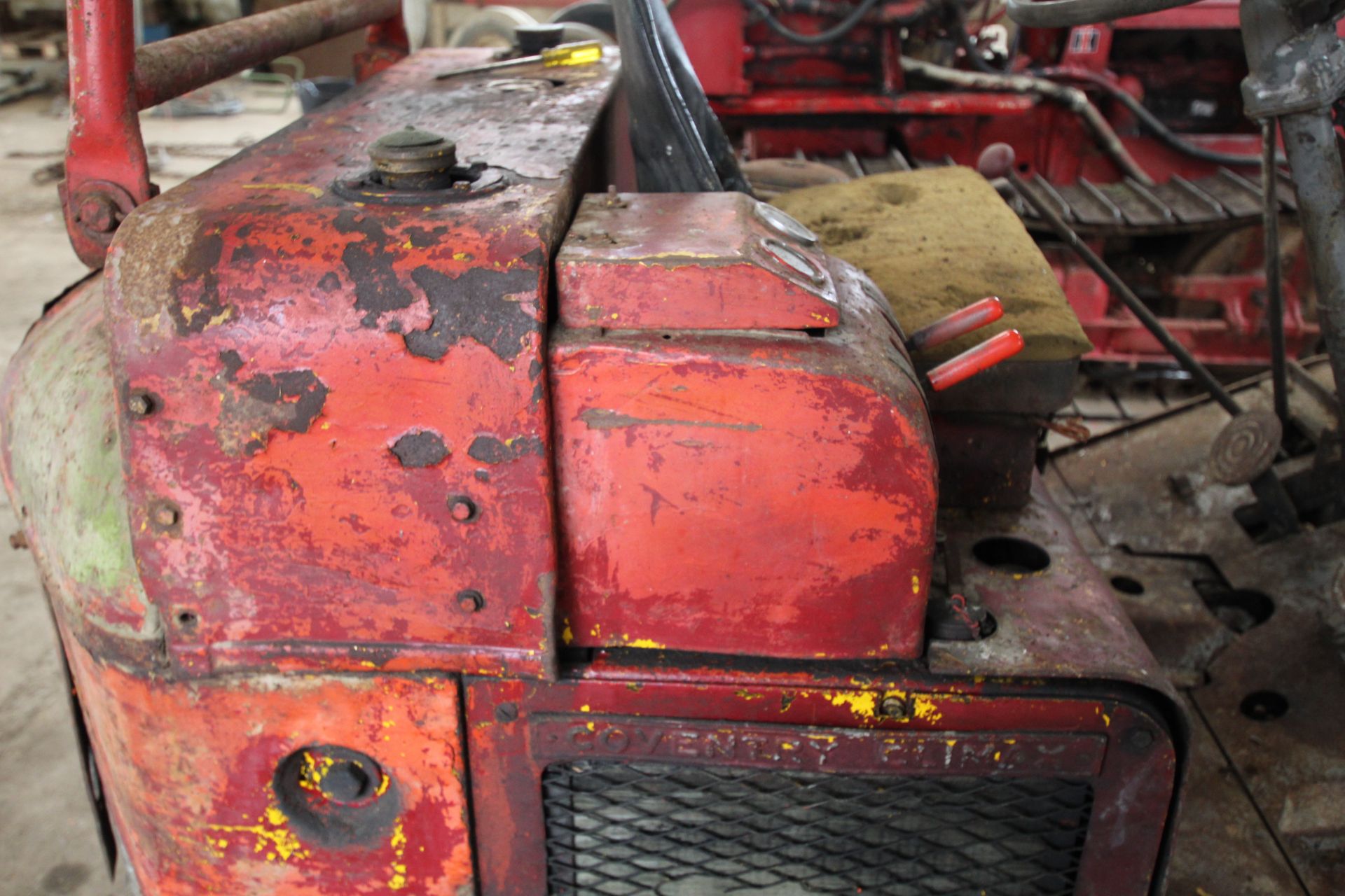 Coventry Climax Godiva diesel yard forklift. With three cylinder diesel engine. No battery. - Image 19 of 27