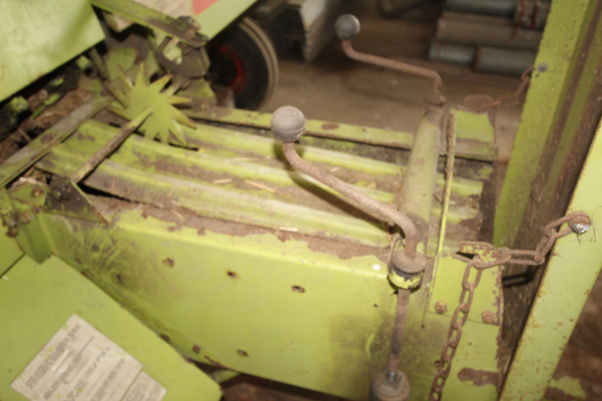 ** Online video ** Claas Markant conventional baler. - Image 20 of 31