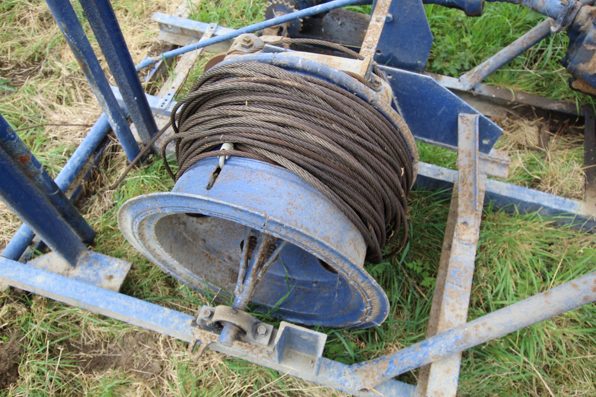 Farm made PTO driven winch (no PTO). - Image 10 of 11