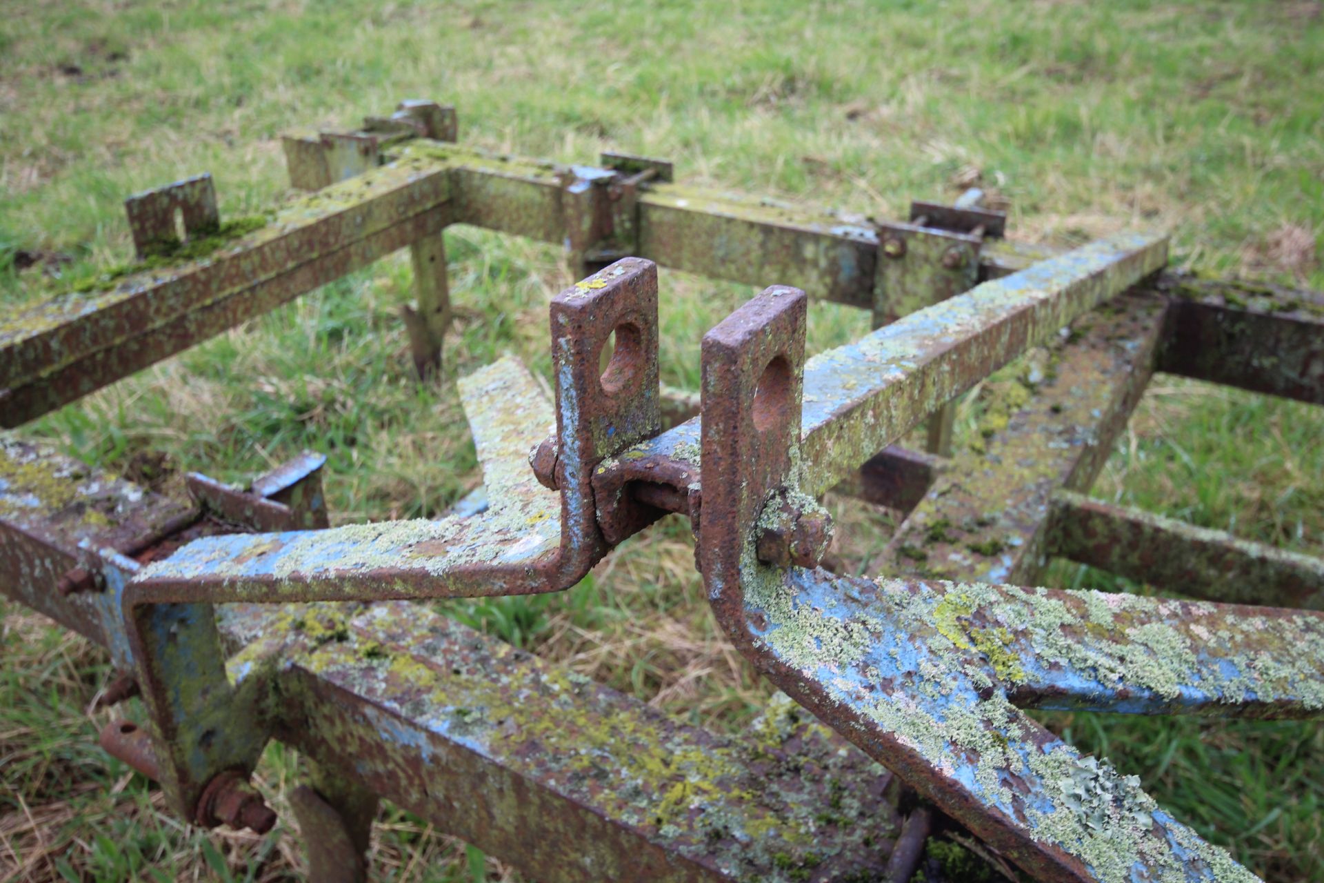 Ransomes rigid leg cultivator. - Image 5 of 11