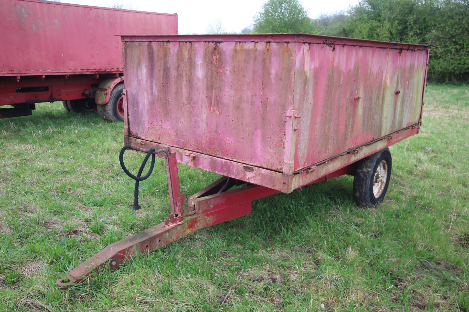 3T single axle tipping trailer. - Image 2 of 48