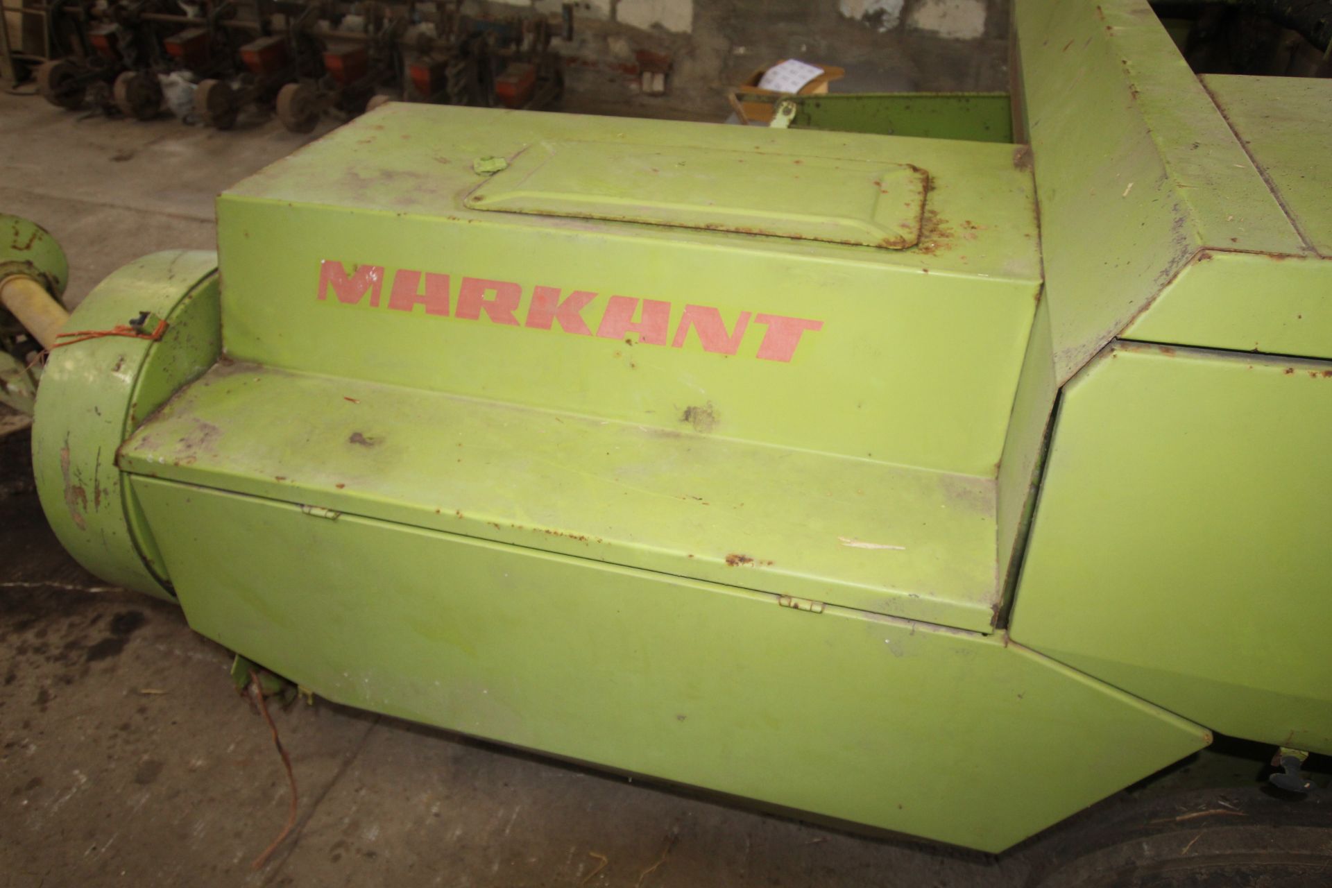 ** Online video ** Claas Markant conventional baler. - Image 25 of 31