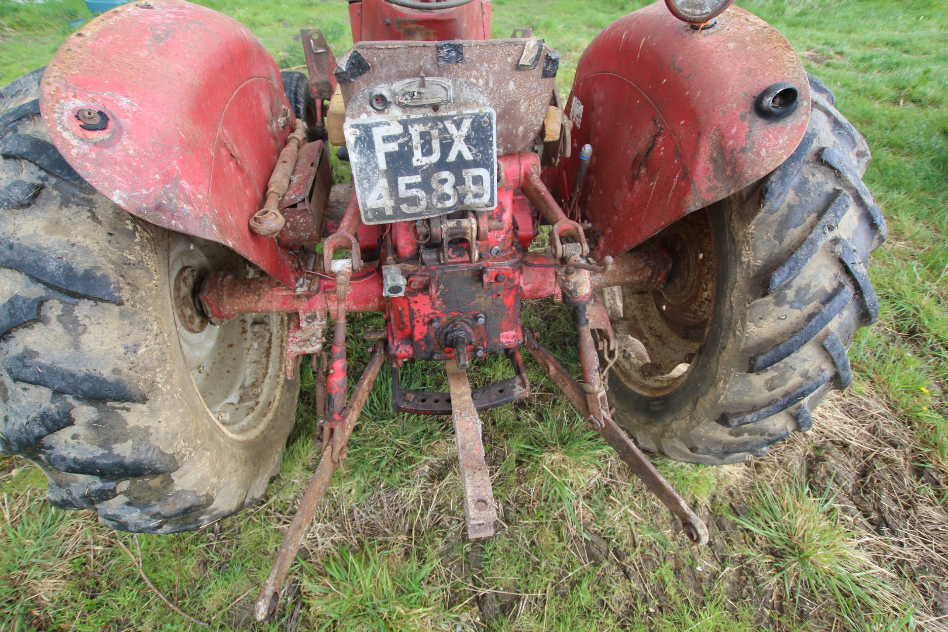 McCormick 434 2WD tractor. Registration FDX4 58D (expired). Serial No. B/2894. With Quicke loader ( - Image 20 of 58