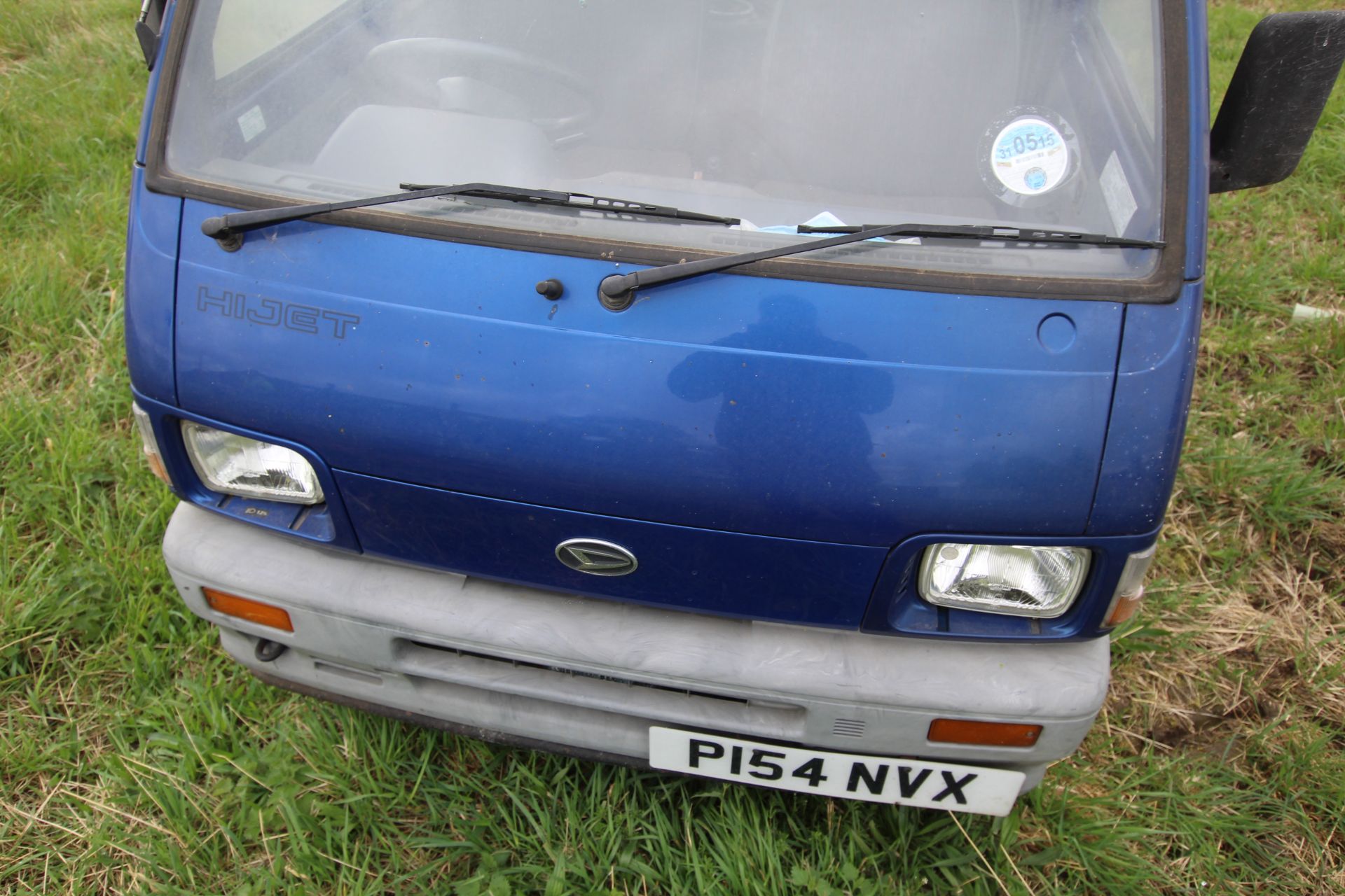 Daihatsu EFI High Jet panel van. Registration P154 NVX. Date of first registration 27/03/1997. 95, - Image 6 of 33