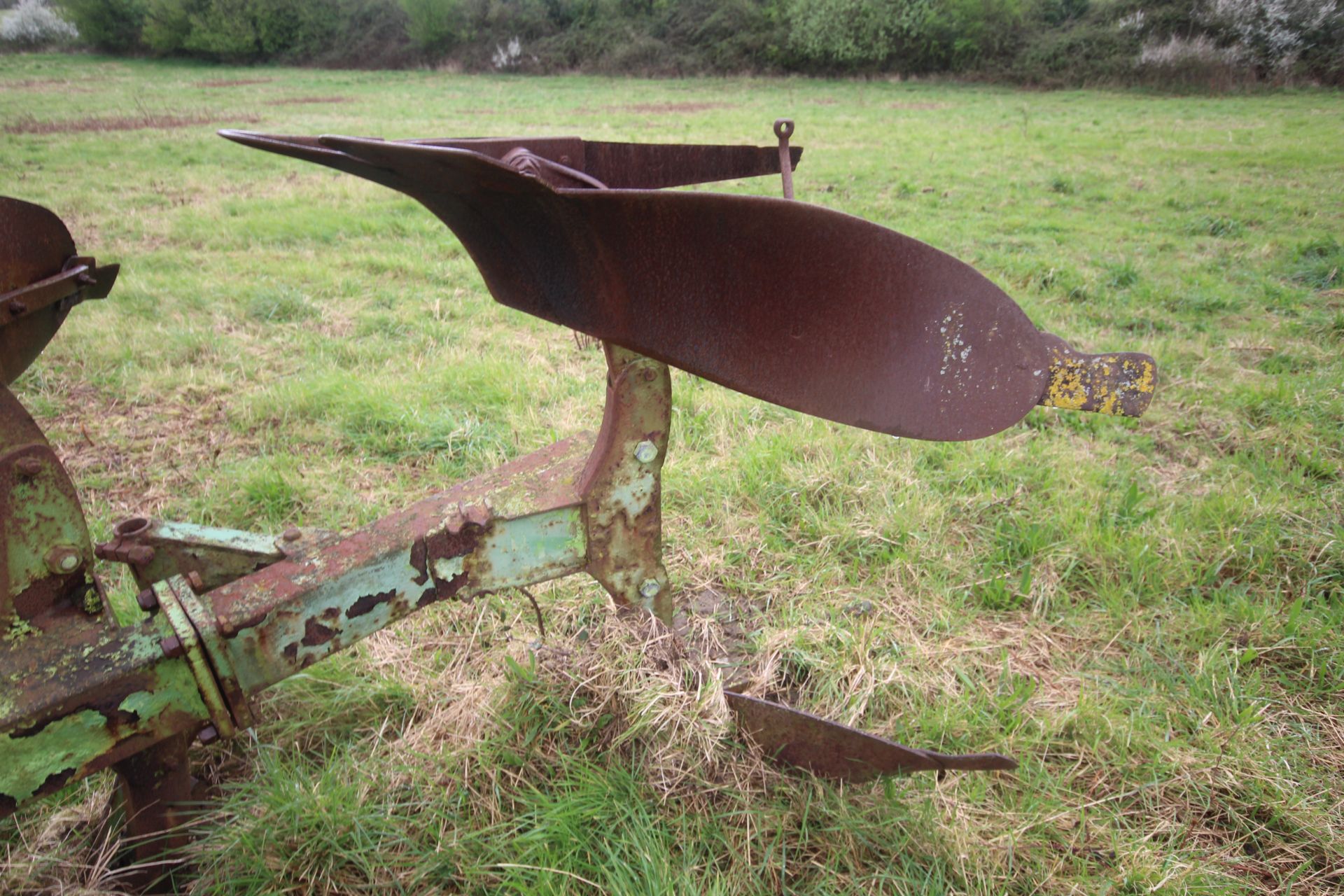 Dowdeswell 3+1 furrow reversible plough. - Image 17 of 28