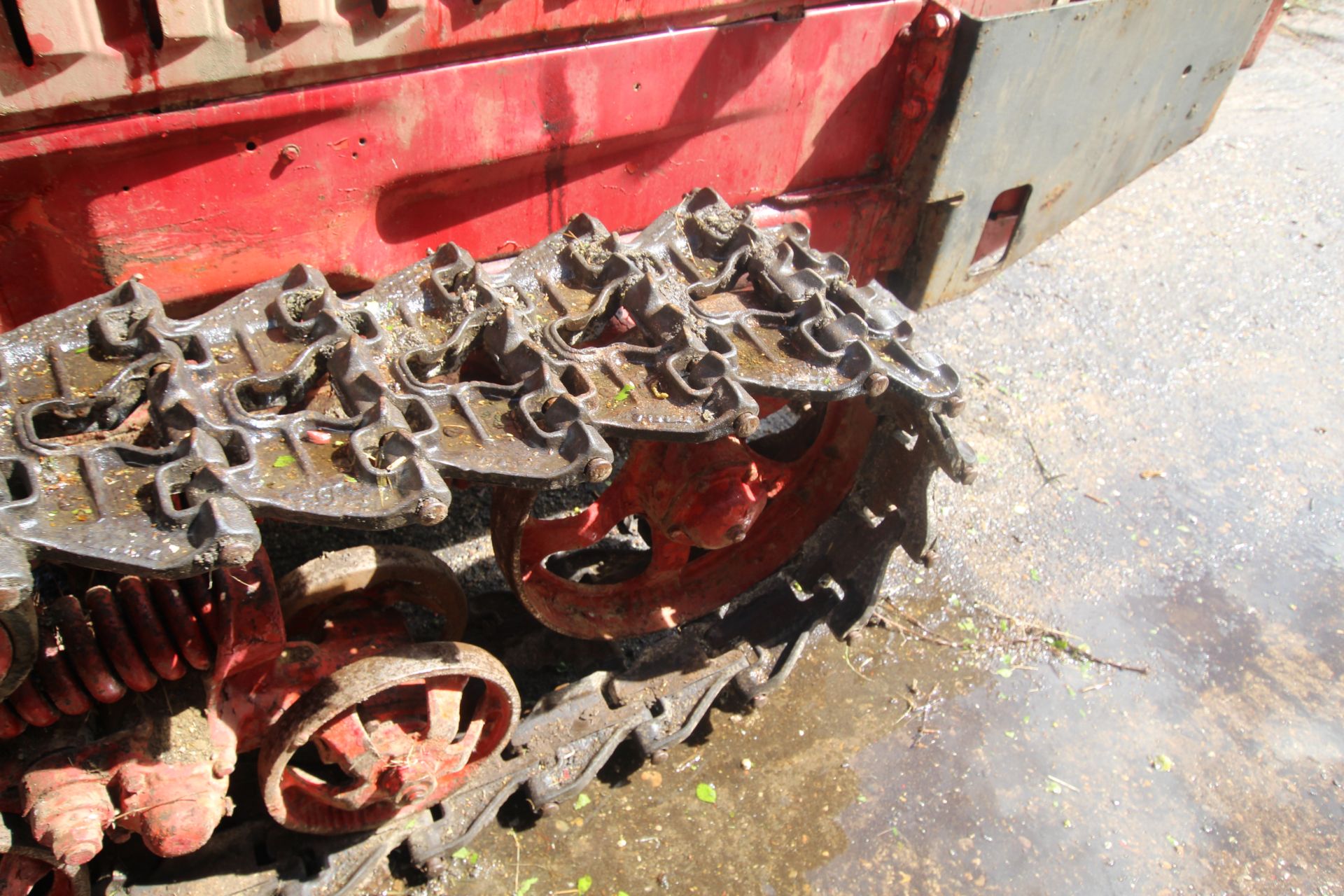 Belarus 750 four-cylinder diesel engine steel track crawler. Registration GMU 427N. Date of first - Image 30 of 45