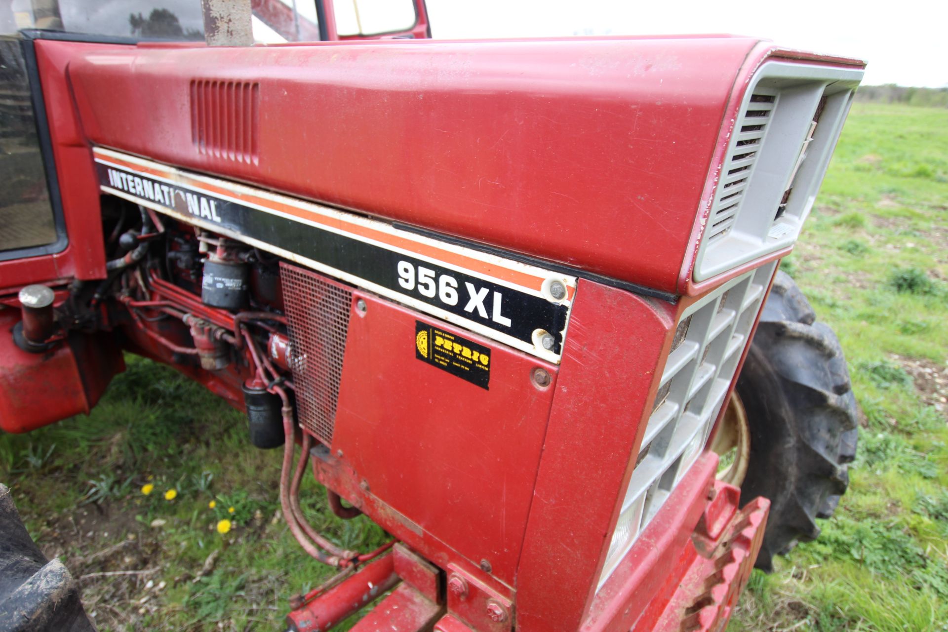 International 956 XL 4WD tractor. Registration ADX 134Y. Date of first registration 08/10/1982. 6, - Image 46 of 55