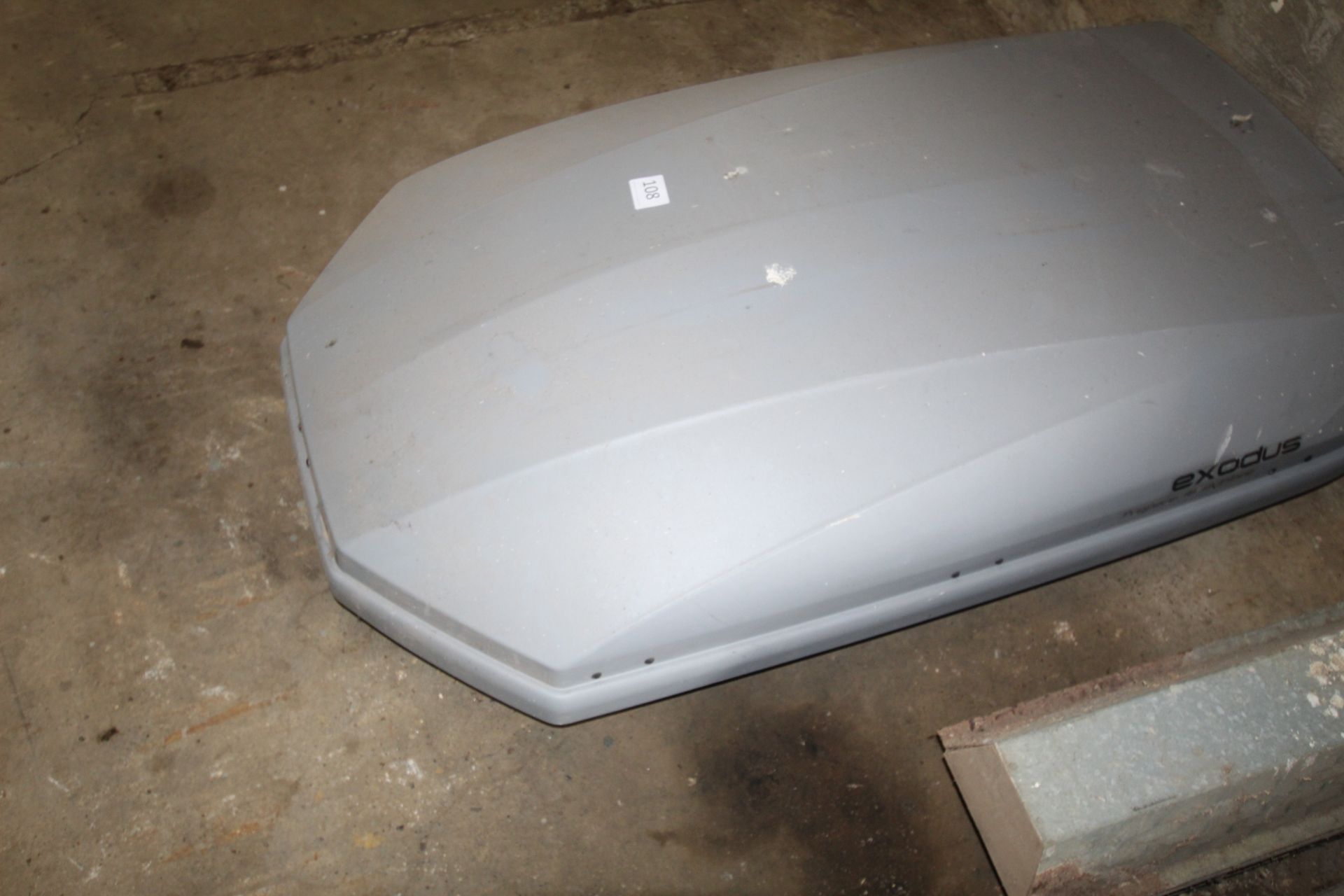 Exdus roof box (no keys). - Image 4 of 5