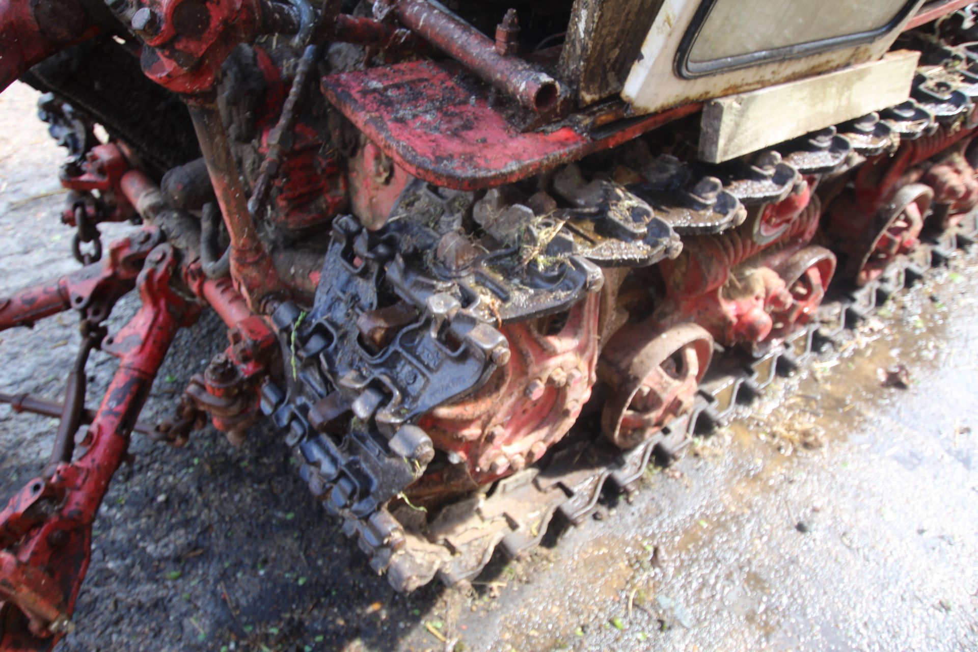 Belarus 750 four-cylinder diesel engine steel track crawler. Registration GMU 427N. Date of first - Image 27 of 45