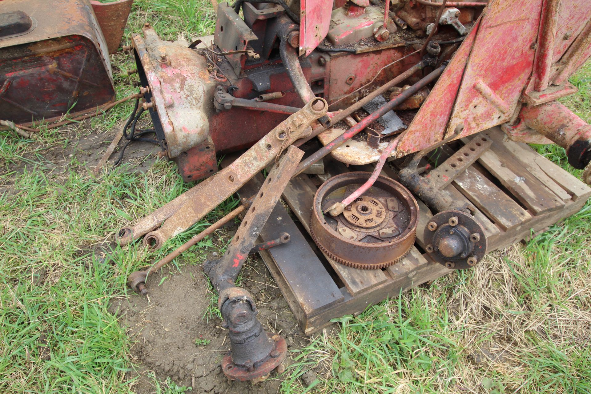 McCormick 434 2WD tractor Registration OAH 385F. Date of first registration 01/12/1967. Serial - Bild 13 aus 16