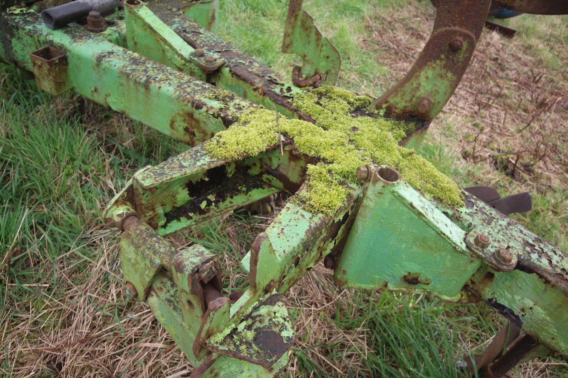 Dowdeswell 3+1 furrow reversible plough. - Image 23 of 28