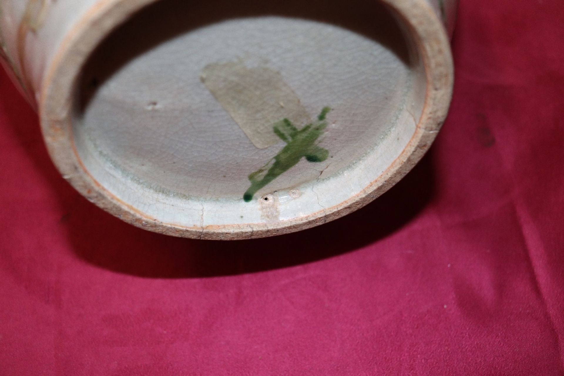 A Japanese pottery vase, decorated birds and foliage, 31cm high - Image 16 of 18