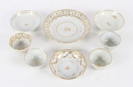 A collection of early 19th Century Newhall porcelain to include tea bowls and saucers, various early
