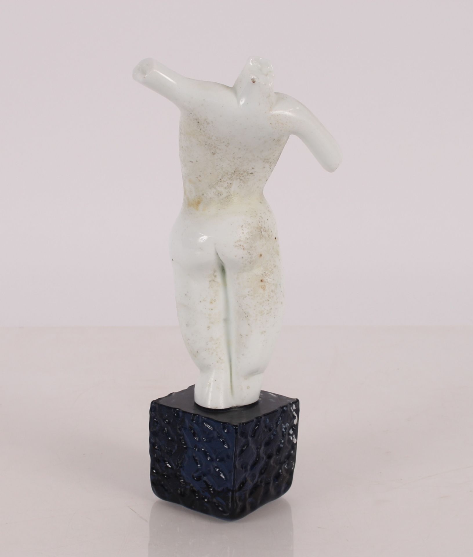 A Murano glass nude sculpture, signed Rossi 32cm high - Image 2 of 4