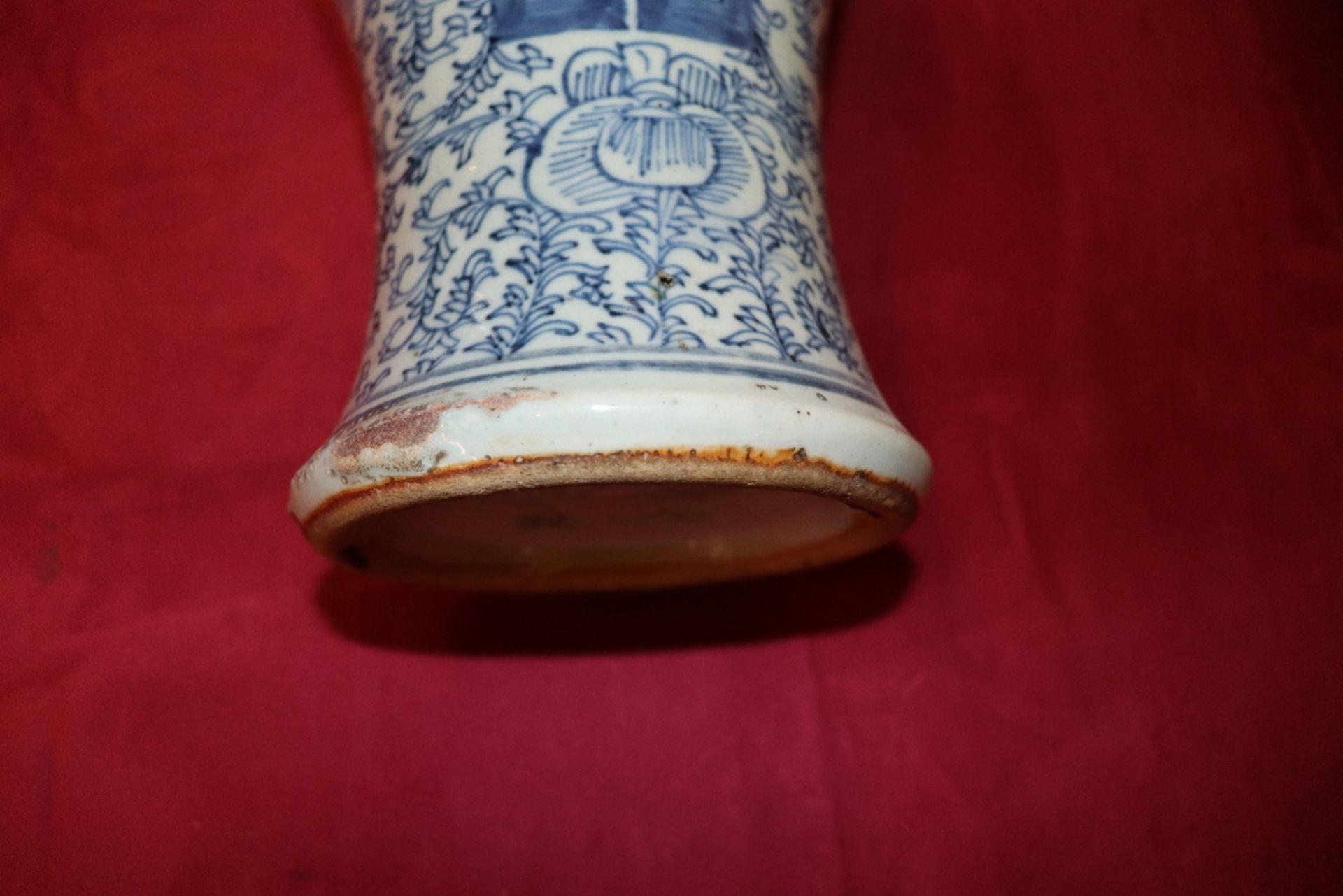 A Chinese blue and white Yeng Yeng vase, having fo - Image 17 of 23